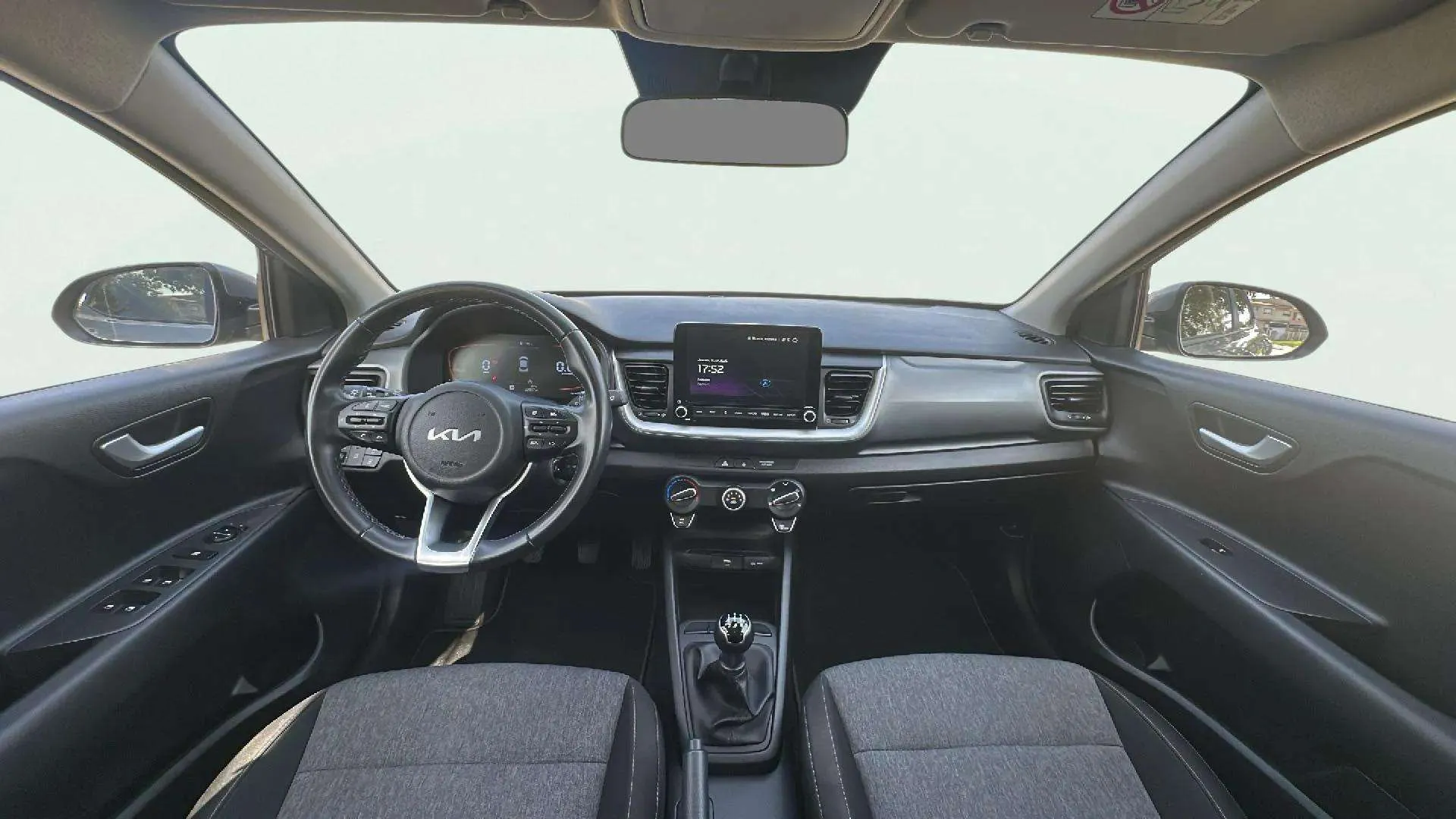 Kia Stonic 1.2 DPi Concept - foto 9