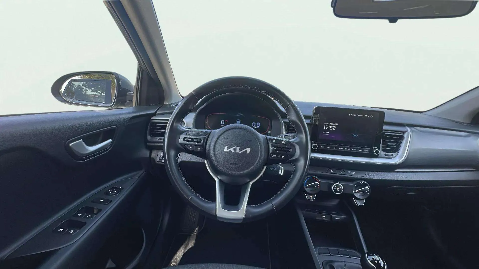 Kia Stonic 1.2 DPi Concept - foto 10