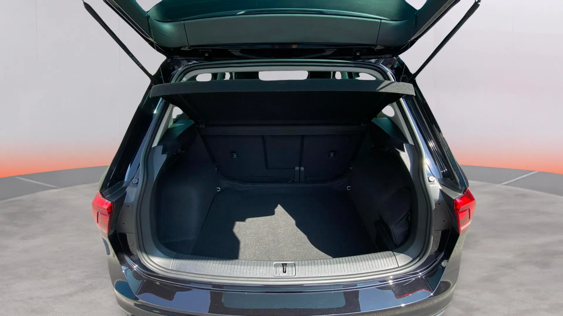 Volkswagen Tiguan Urban Sport 1.5 TSI DSG - foto 9