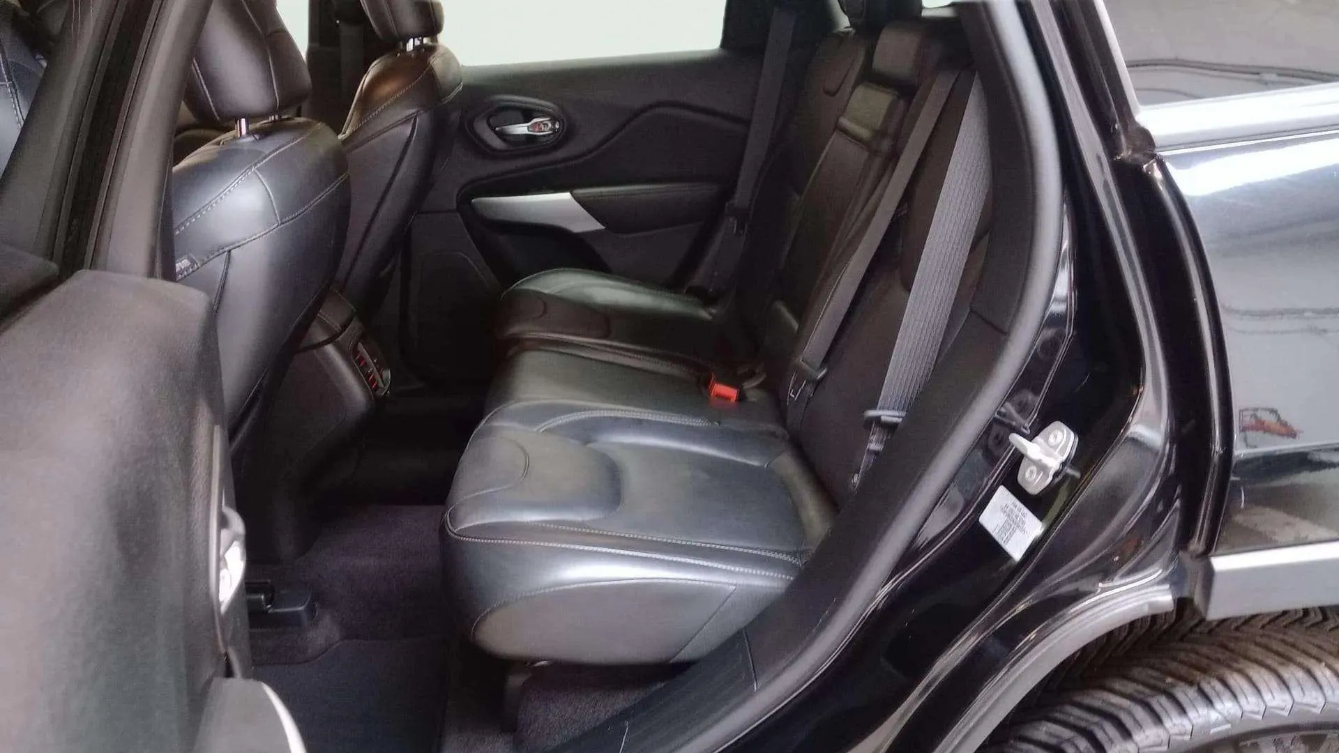 Jeep Cherokee 2.2CRD Night Eagle III Aut 4x4 AD1 - foto 13