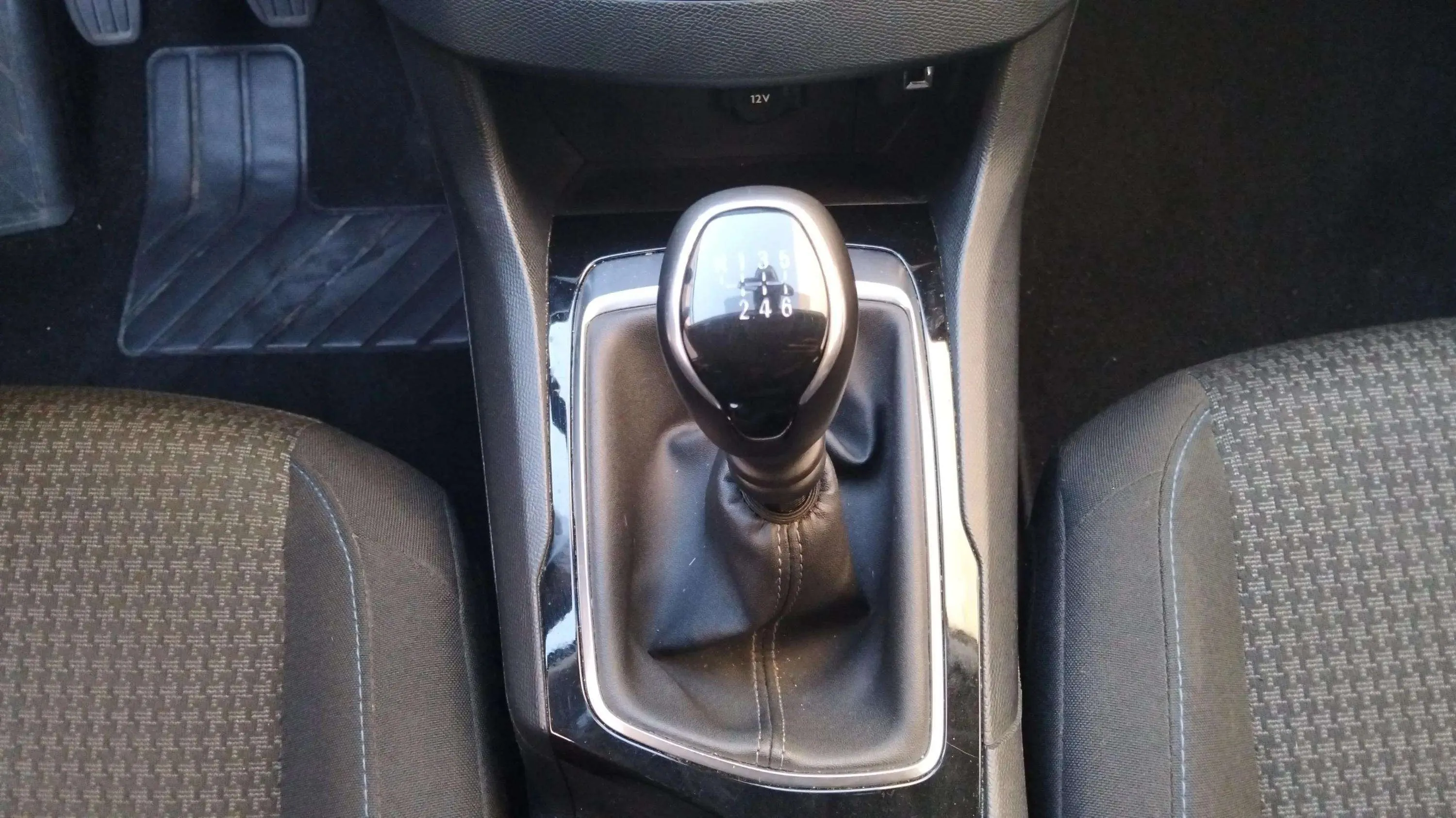 Peugeot 308 SW Active Pack PureTech 130 - foto 14