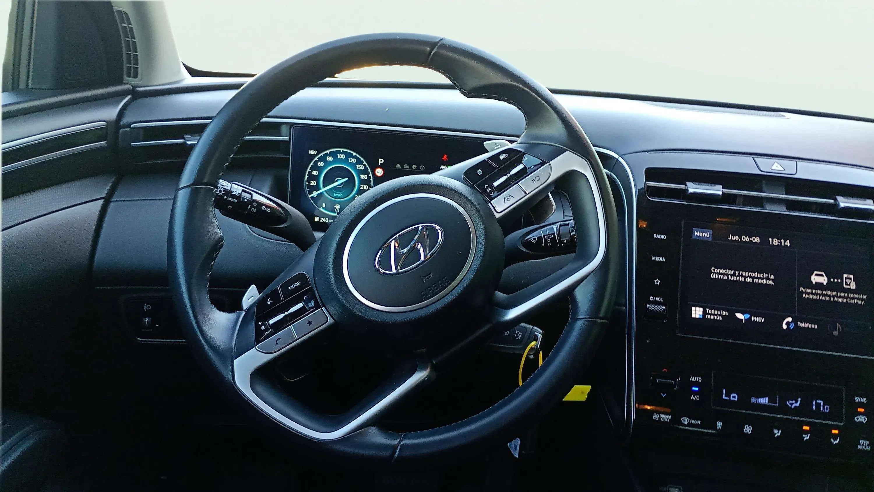 Hyundai Tucson 1.6 T-GDi PHEV Maxx 4x4 - foto 8