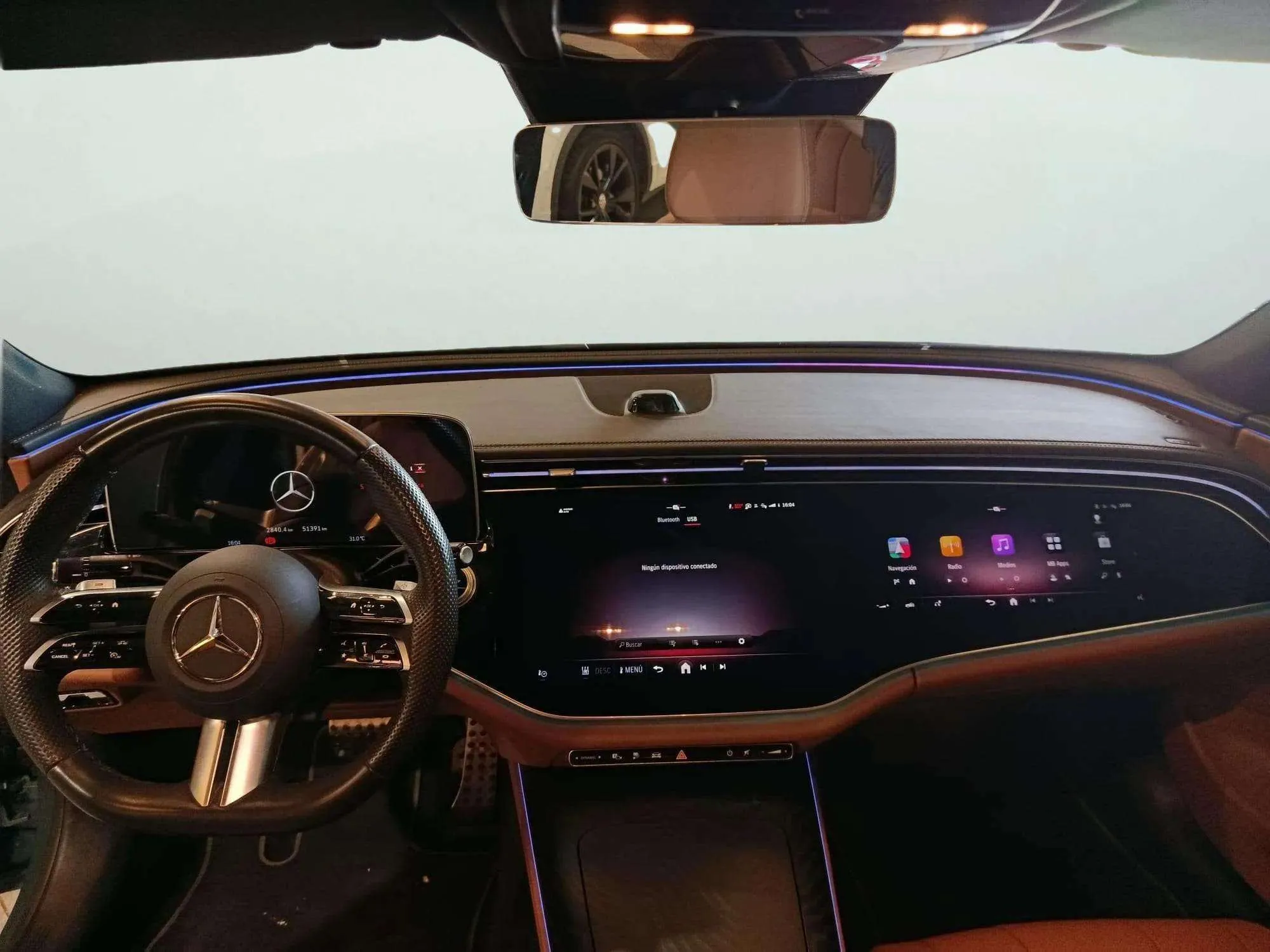 Mercedes-Benz Clase E E 300 e - foto 7