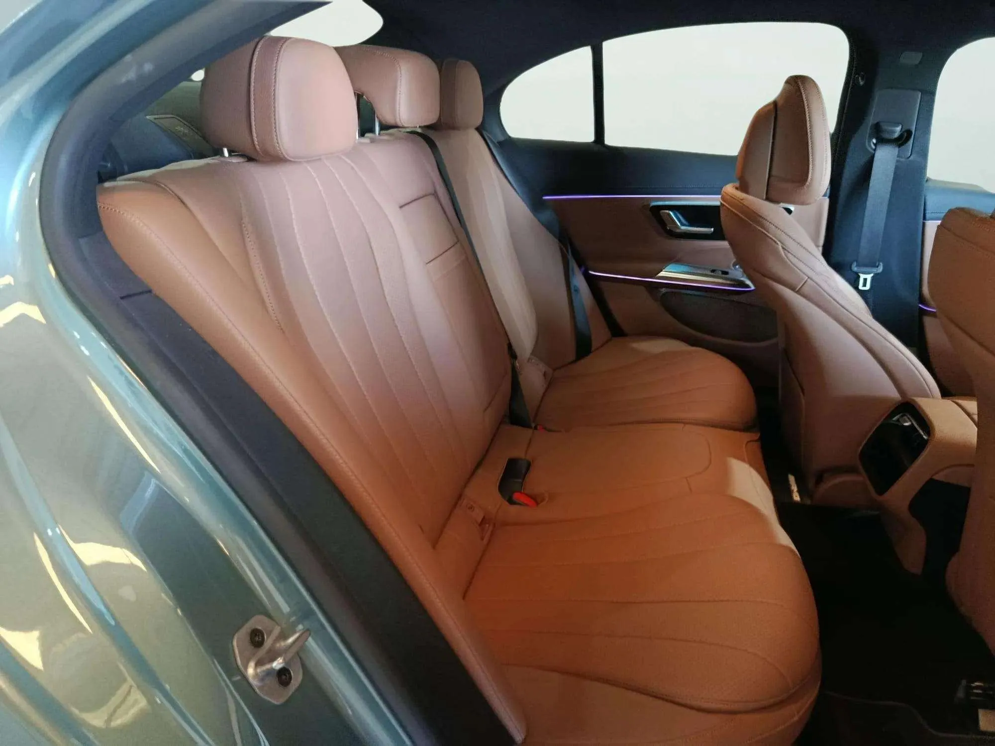 Mercedes-Benz Clase E E 300 e - foto 29