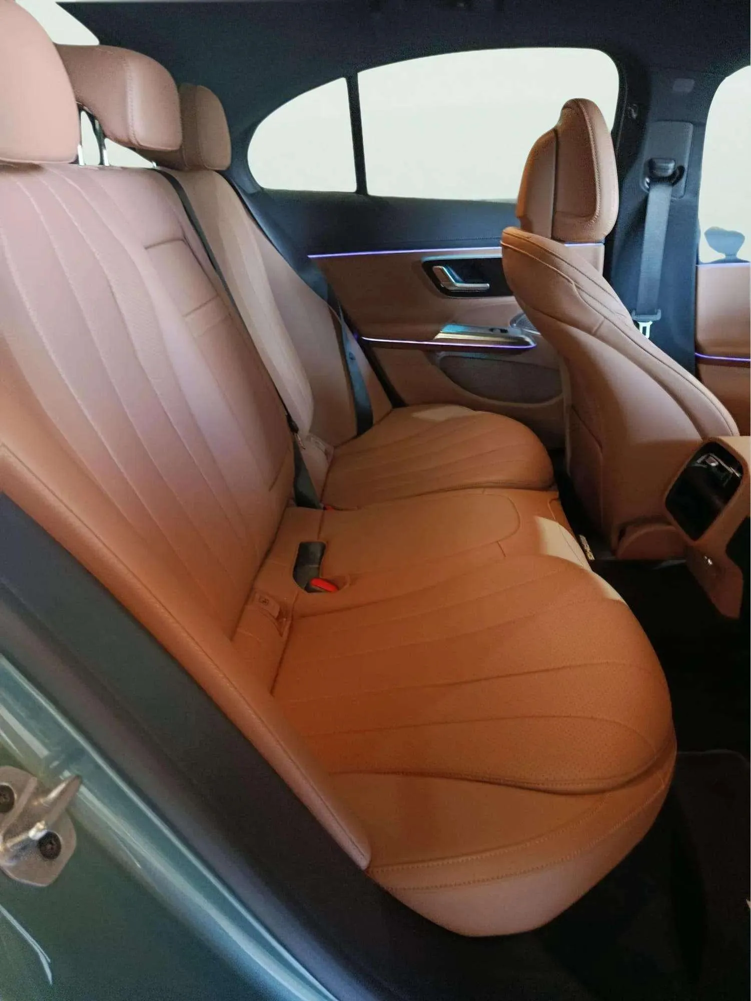 Mercedes-Benz Clase E E 300 e - foto 28