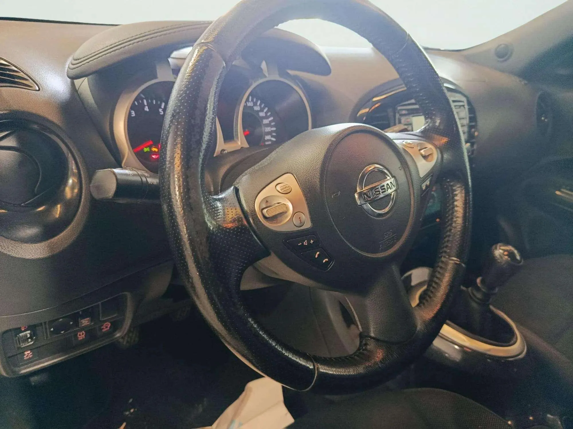 Nissan Juke DIG-T EU6 6M/T Acenta - foto 6