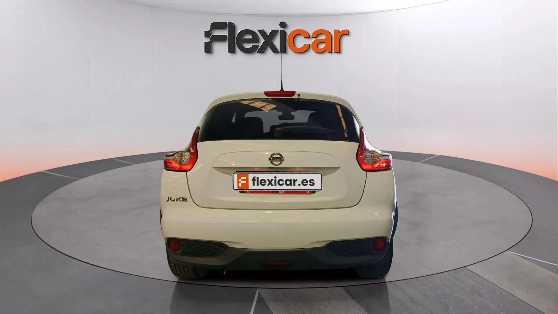 Nissan Juke DIG-T EU6 6M/T Acenta - foto 4
