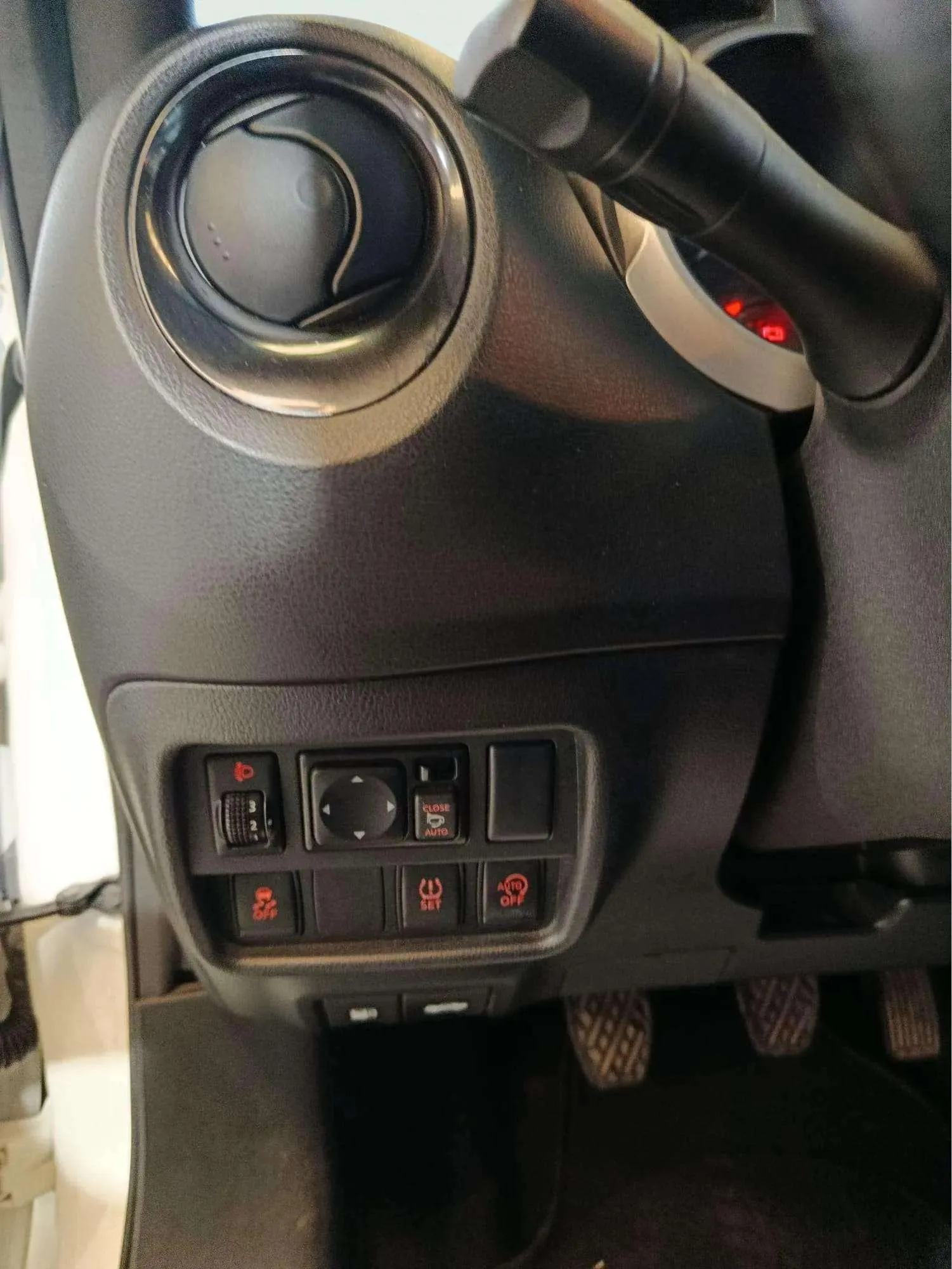 Nissan Juke DIG-T EU6 6M/T Acenta - foto 11