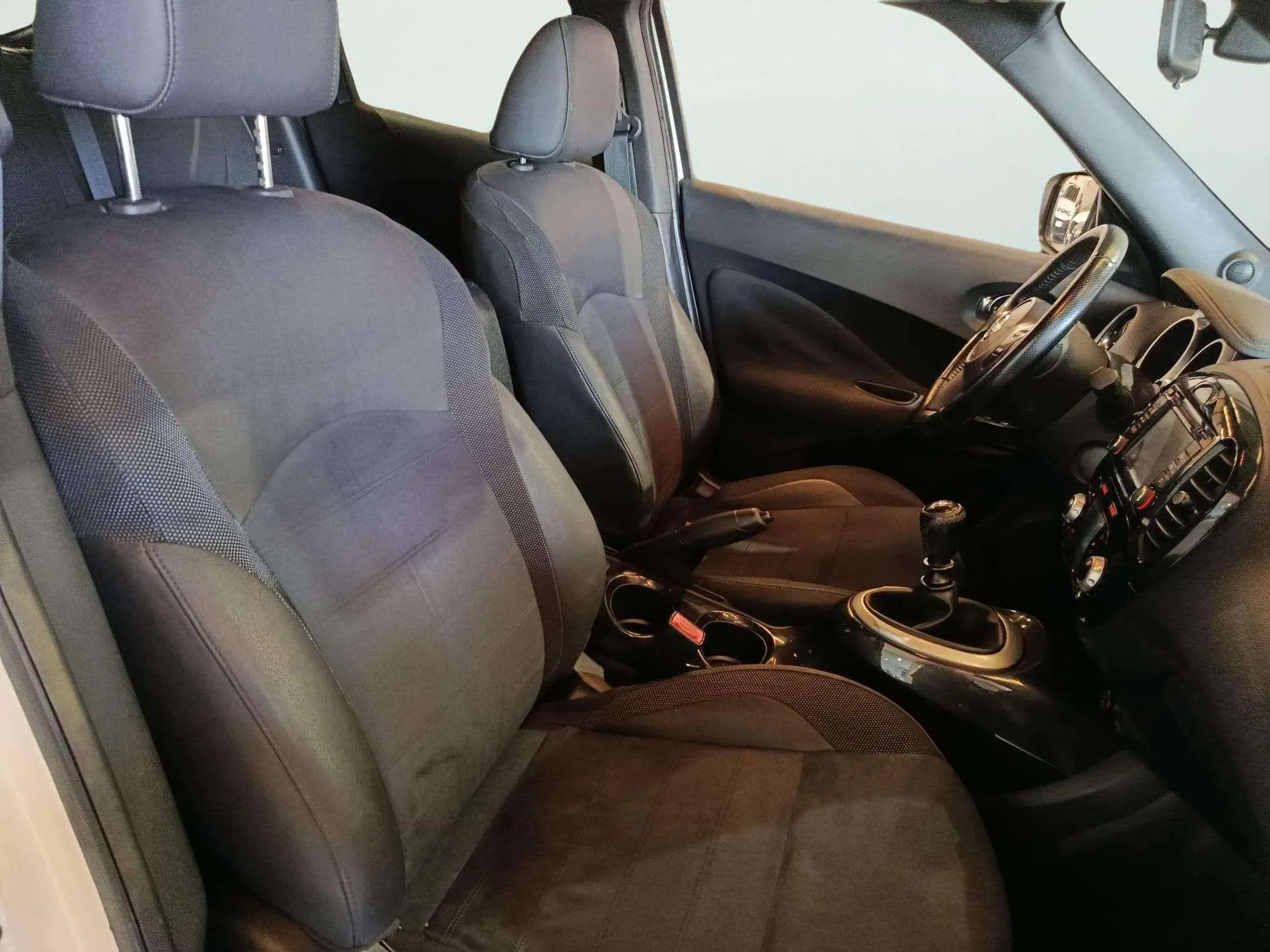Nissan Juke DIG-T EU6 6M/T Acenta - foto 19