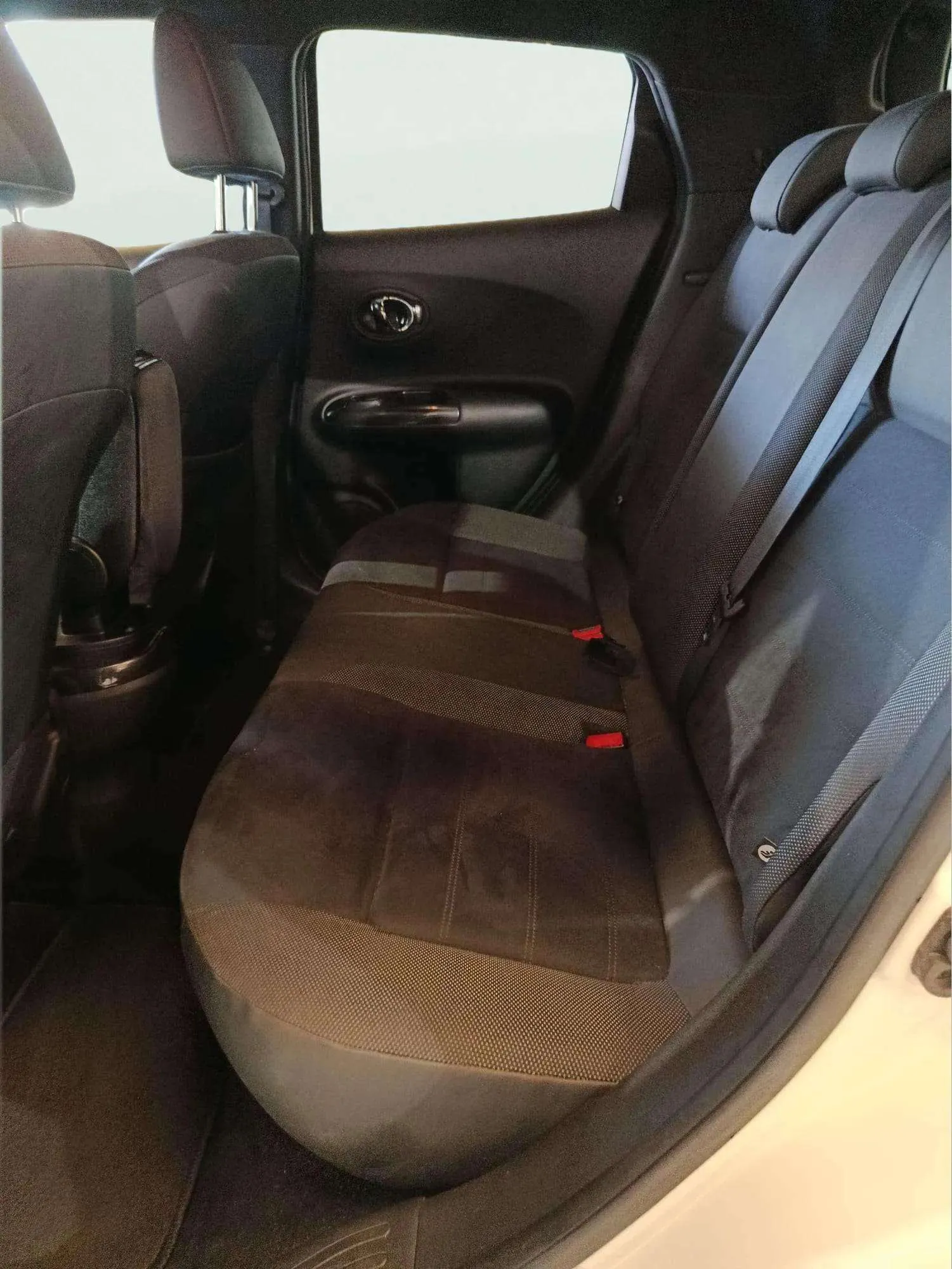 Nissan Juke DIG-T EU6 6M/T Acenta - foto 9