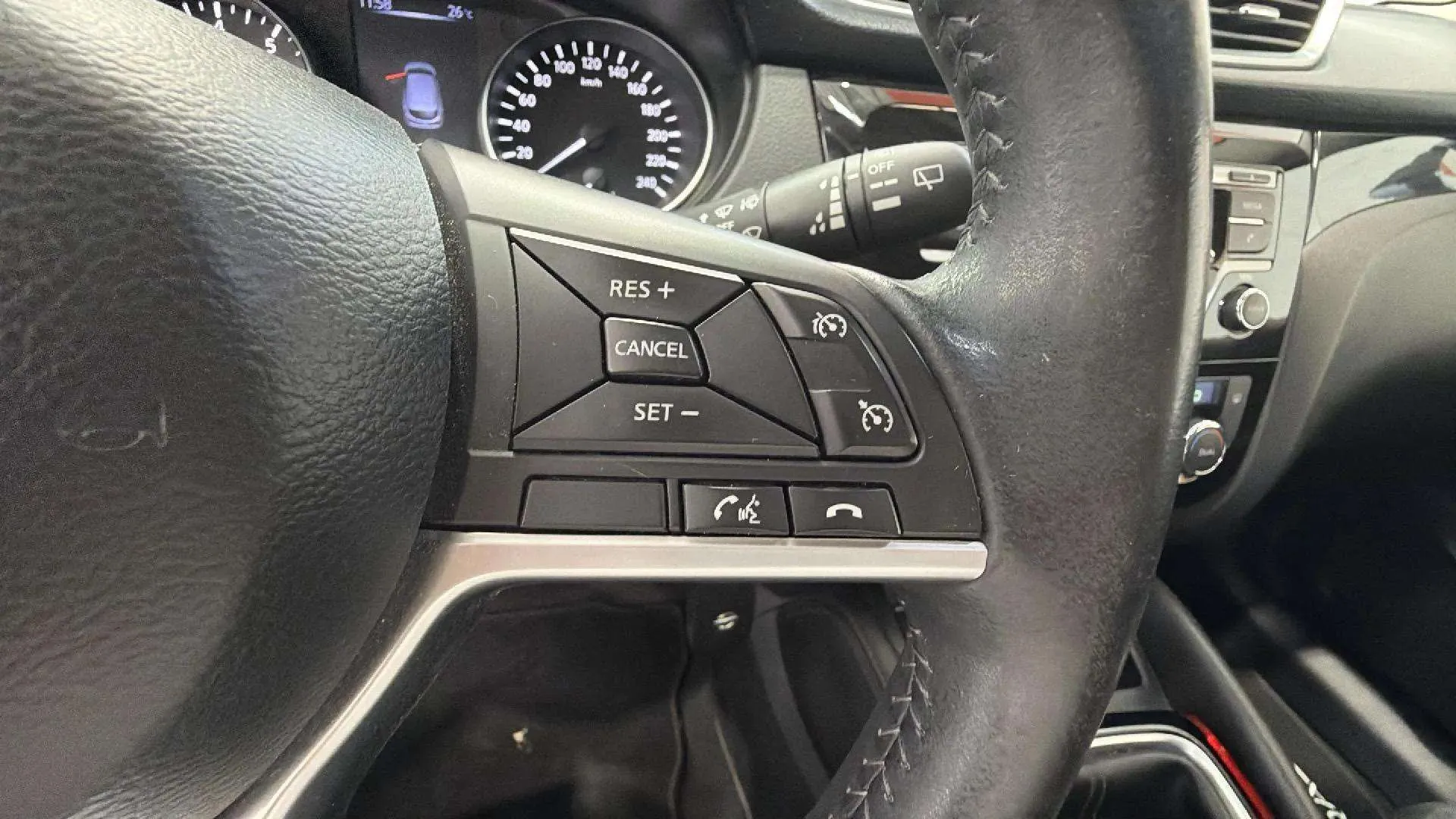 Nissan Qashqai DIG-T Acenta - foto 12