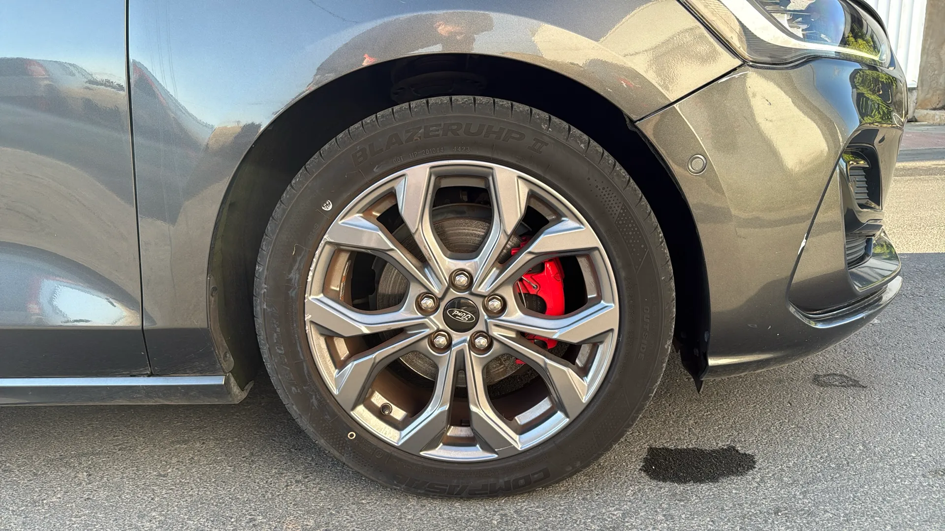 Ford Focus 1.0 EcoBoost MHEV ST-Line - foto 9