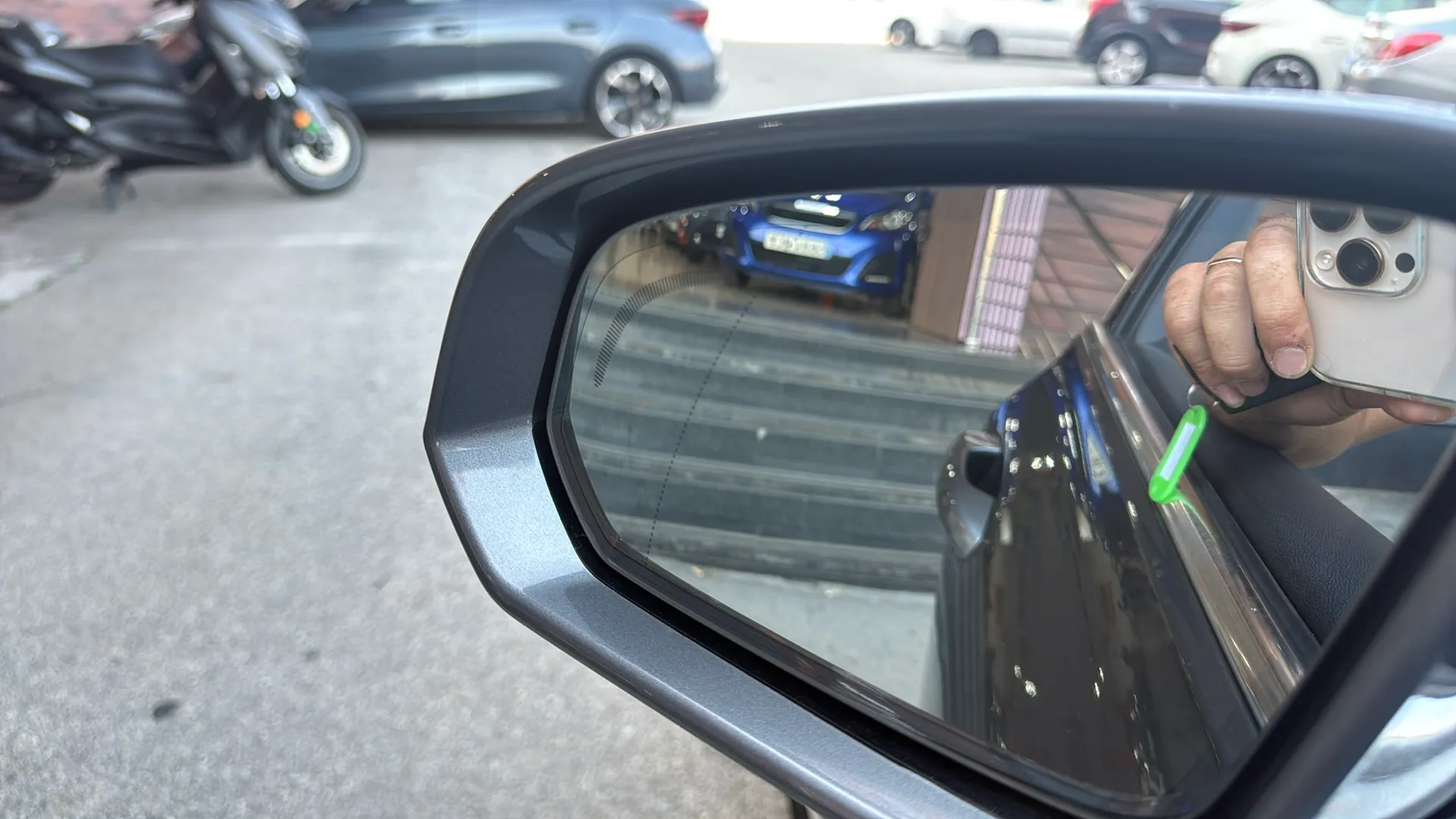 Volvo V60 2.0 D3 Momentum - foto 17