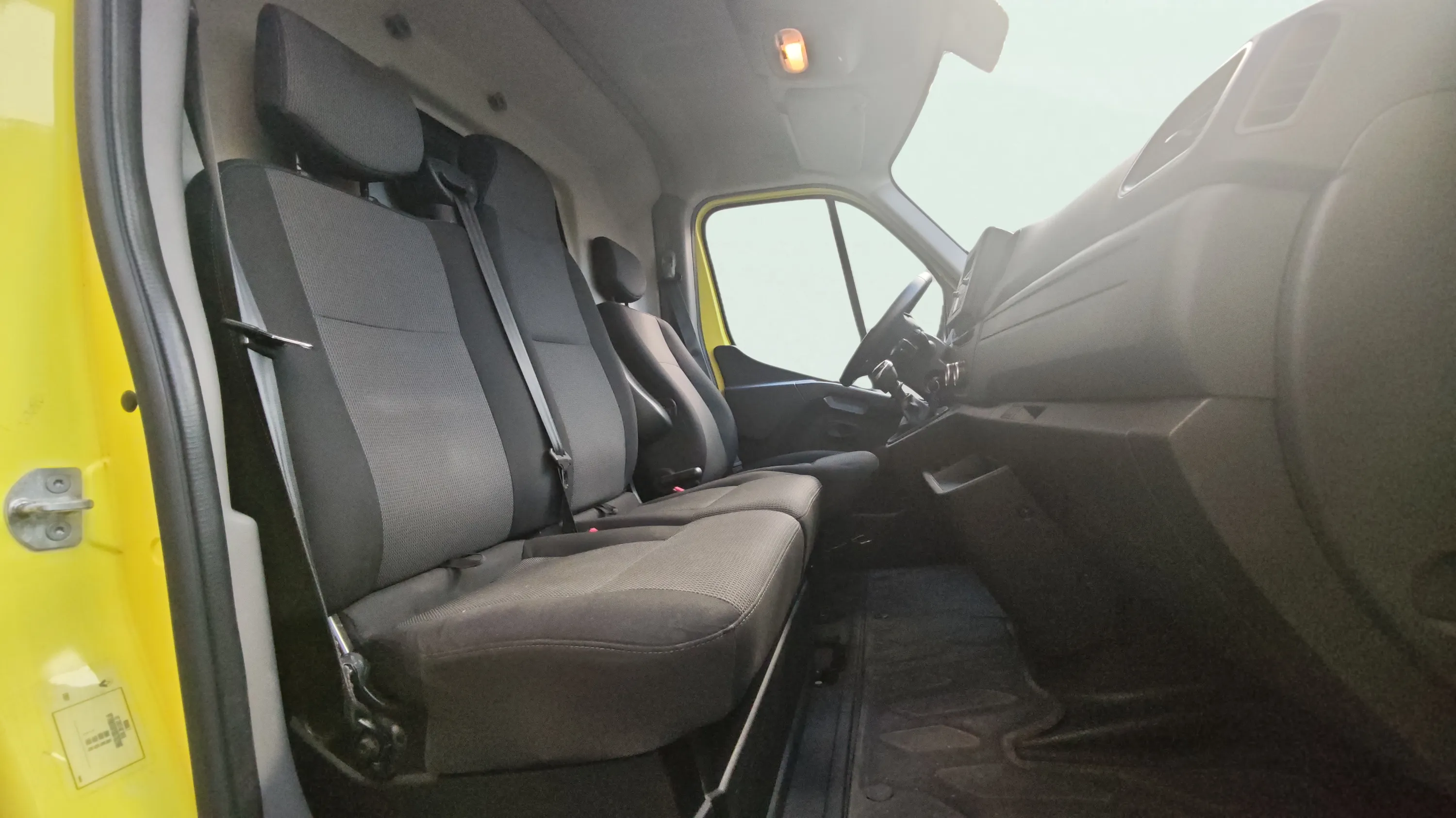 Renault Master Furg. DC T L2H2 3500 B dCi - foto 10
