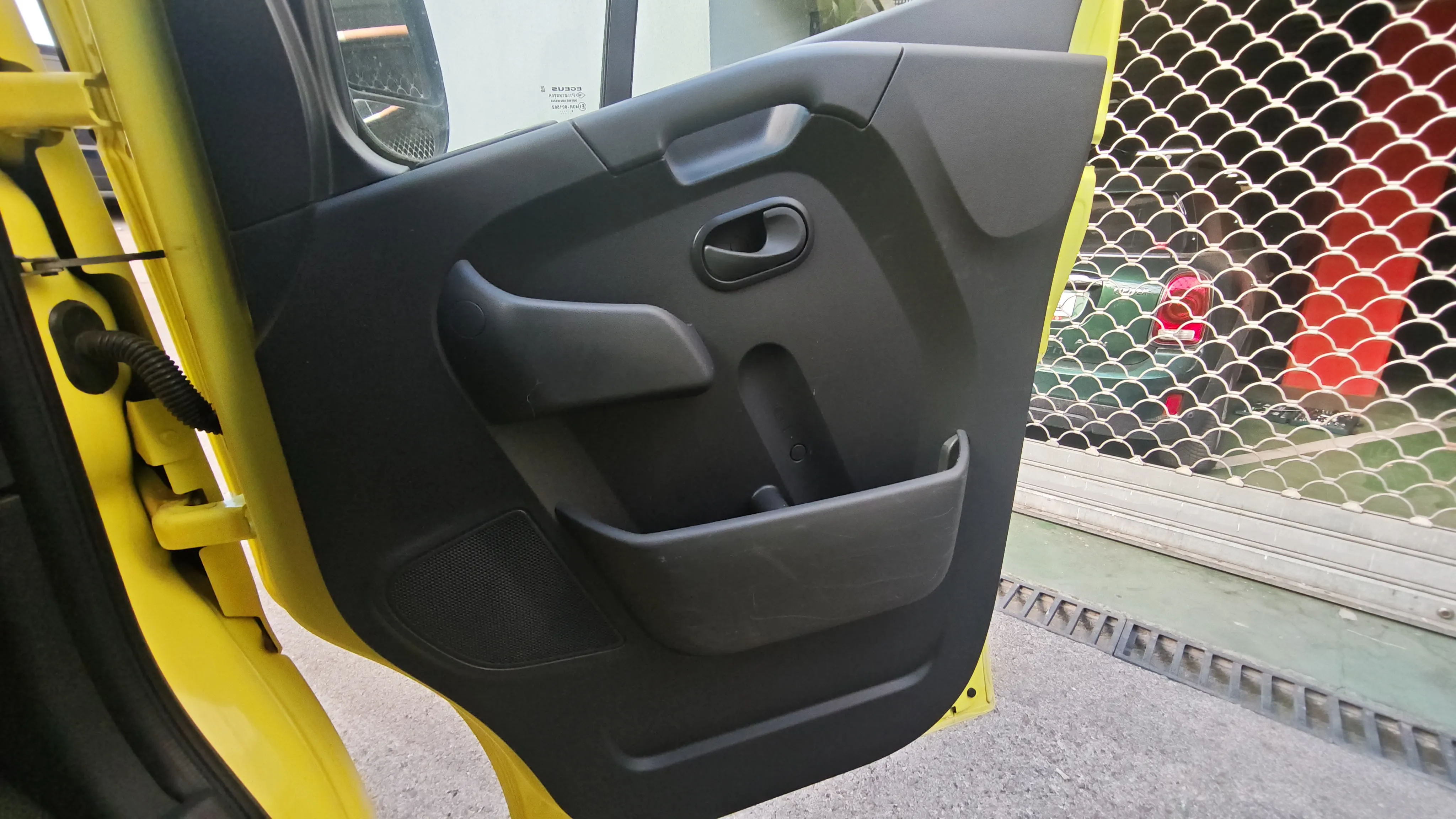 Renault Master Furg. DC T L2H2 3500 B dCi - foto 18