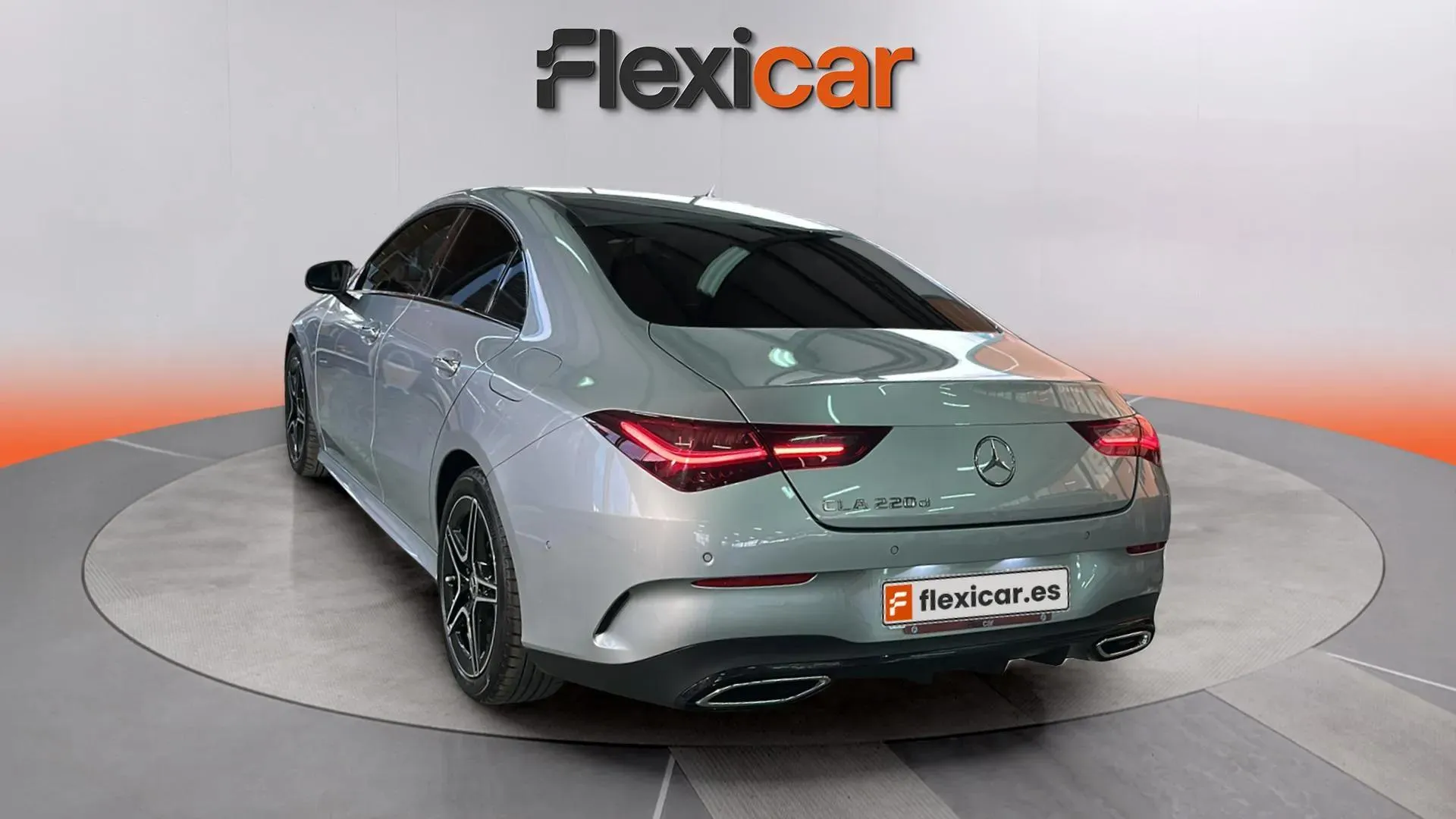 Mercedes-Benz CLA 190 - foto 5