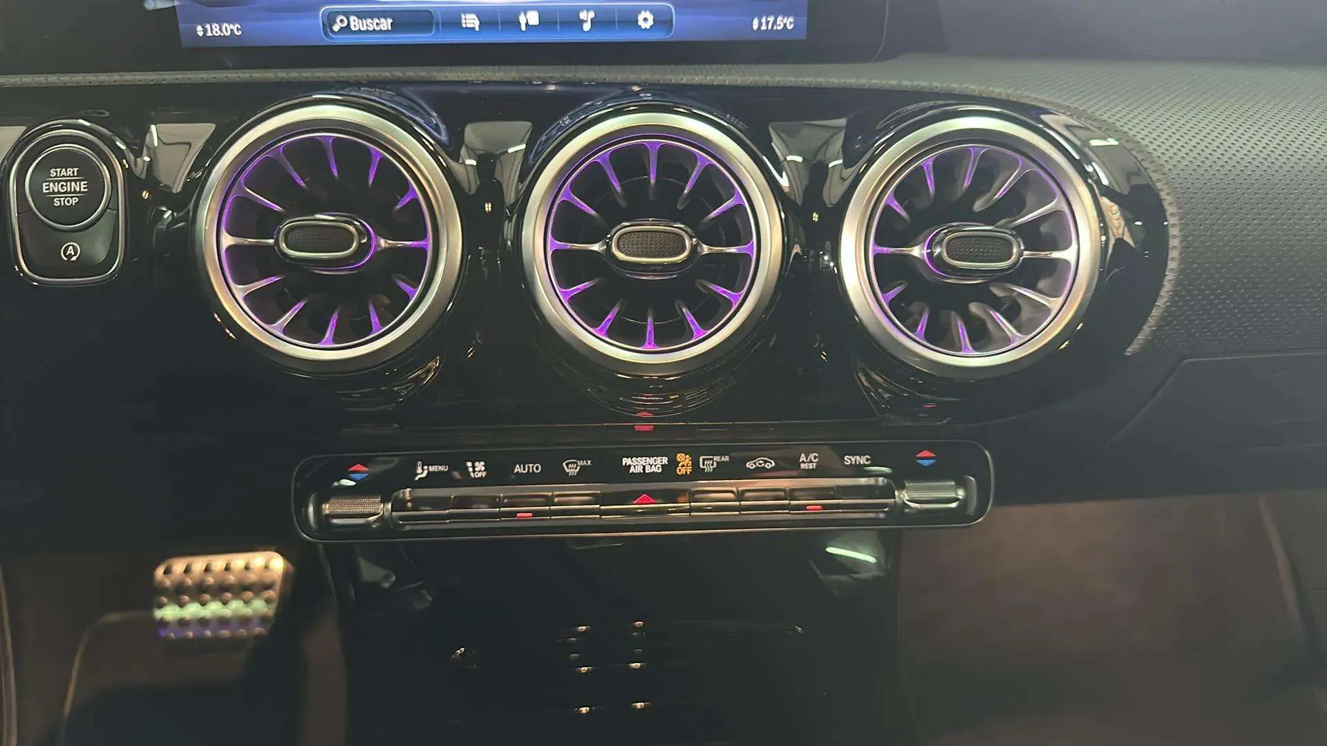 Mercedes-Benz CLA 190 - foto 15