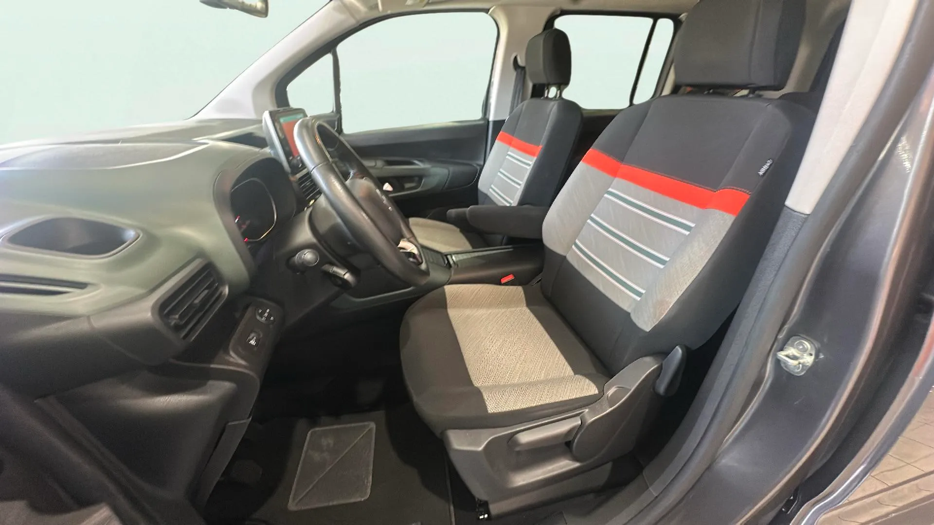 Citroën Berlingo Talla M BlueHDi 100 Shine - foto 20