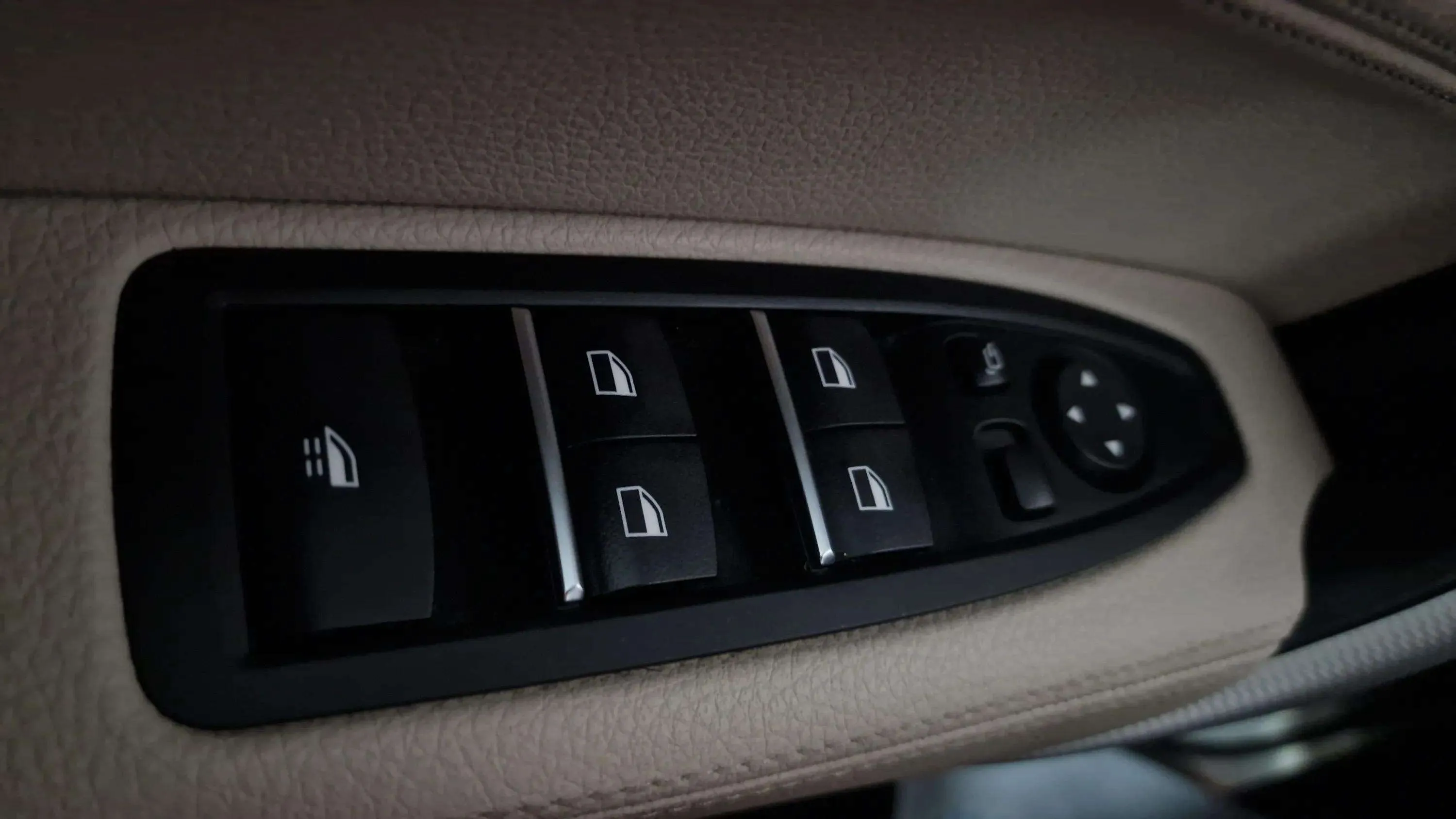 BMW Serie 2 218dA - foto 20