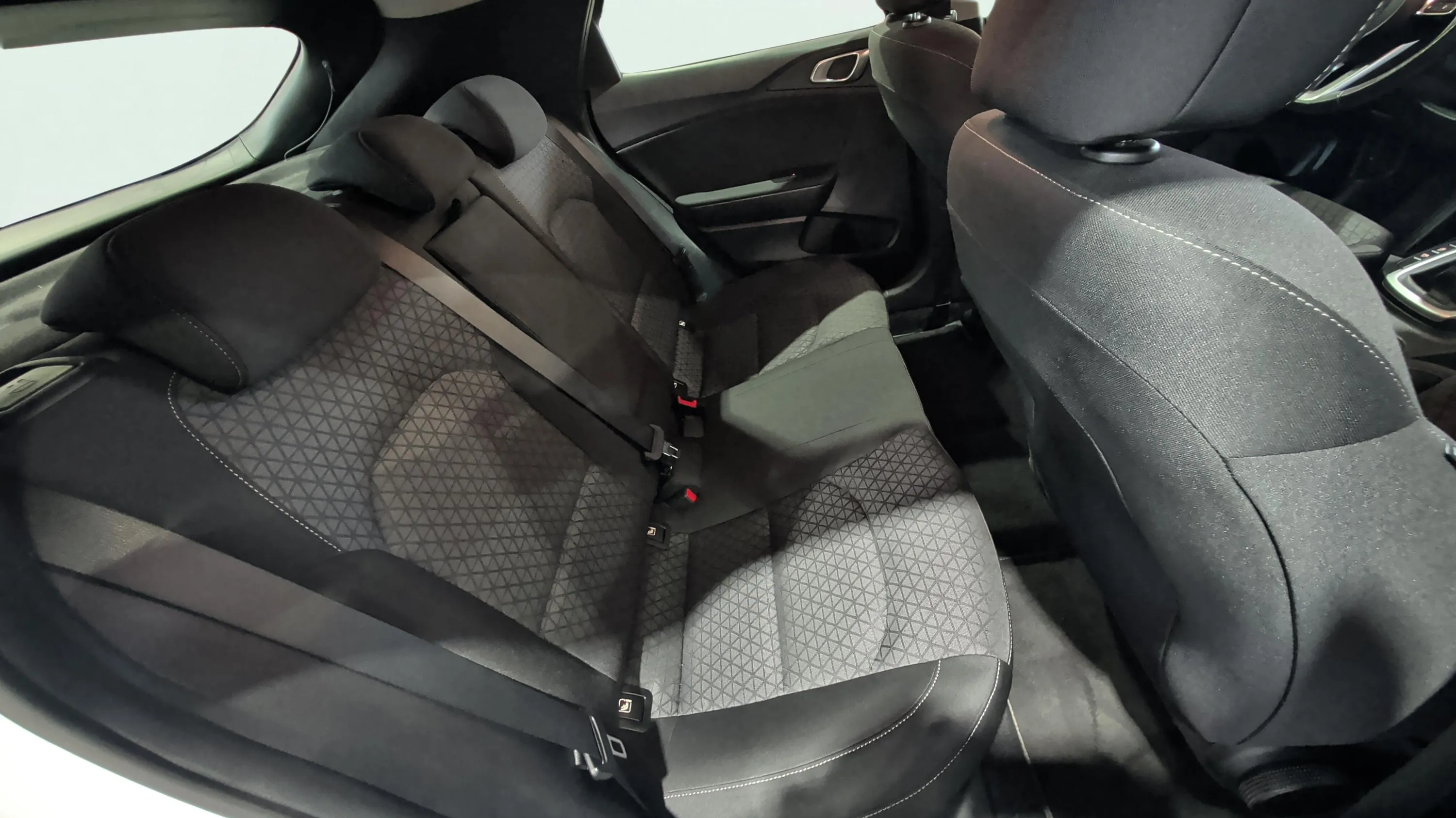 Kia XCeed 1.0 T-GDi Concept - foto 25