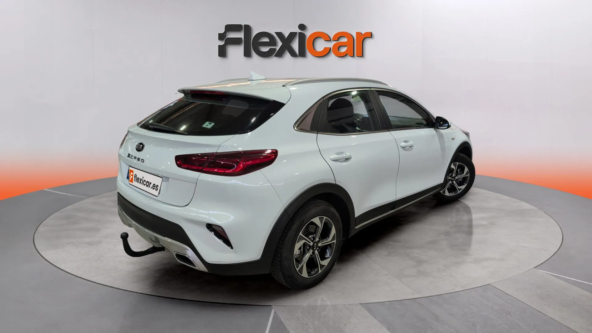 Kia XCeed 1.0 T-GDi Concept - foto 16