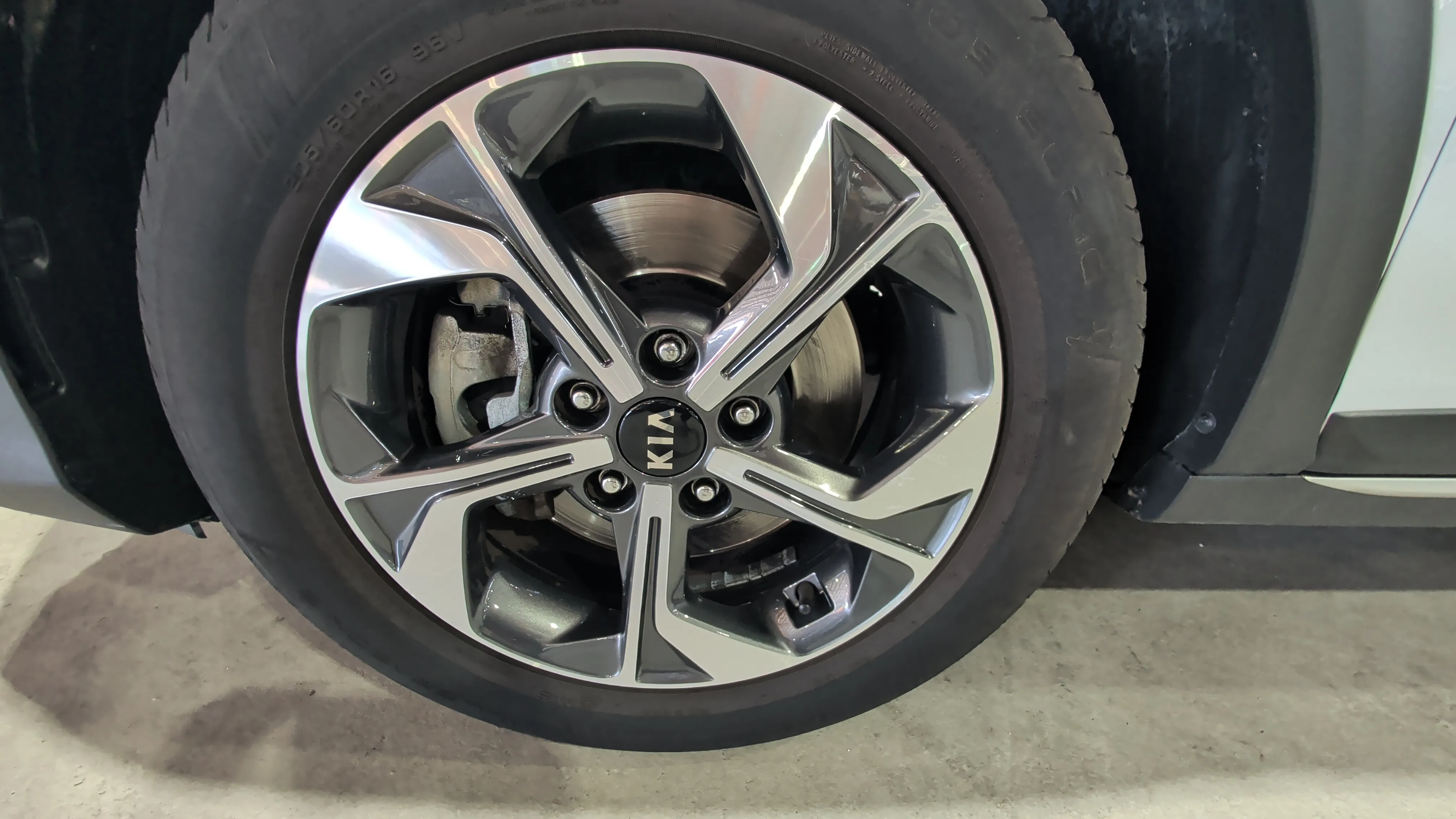 Kia XCeed 1.0 T-GDi Concept - foto 24