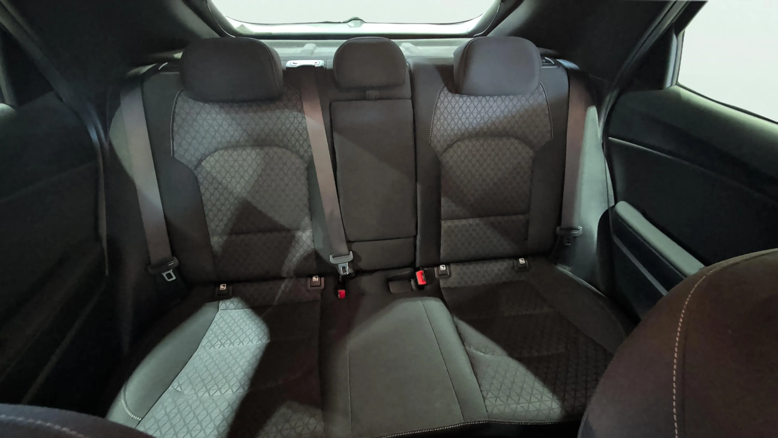 Kia XCeed 1.0 T-GDi Concept - foto 23