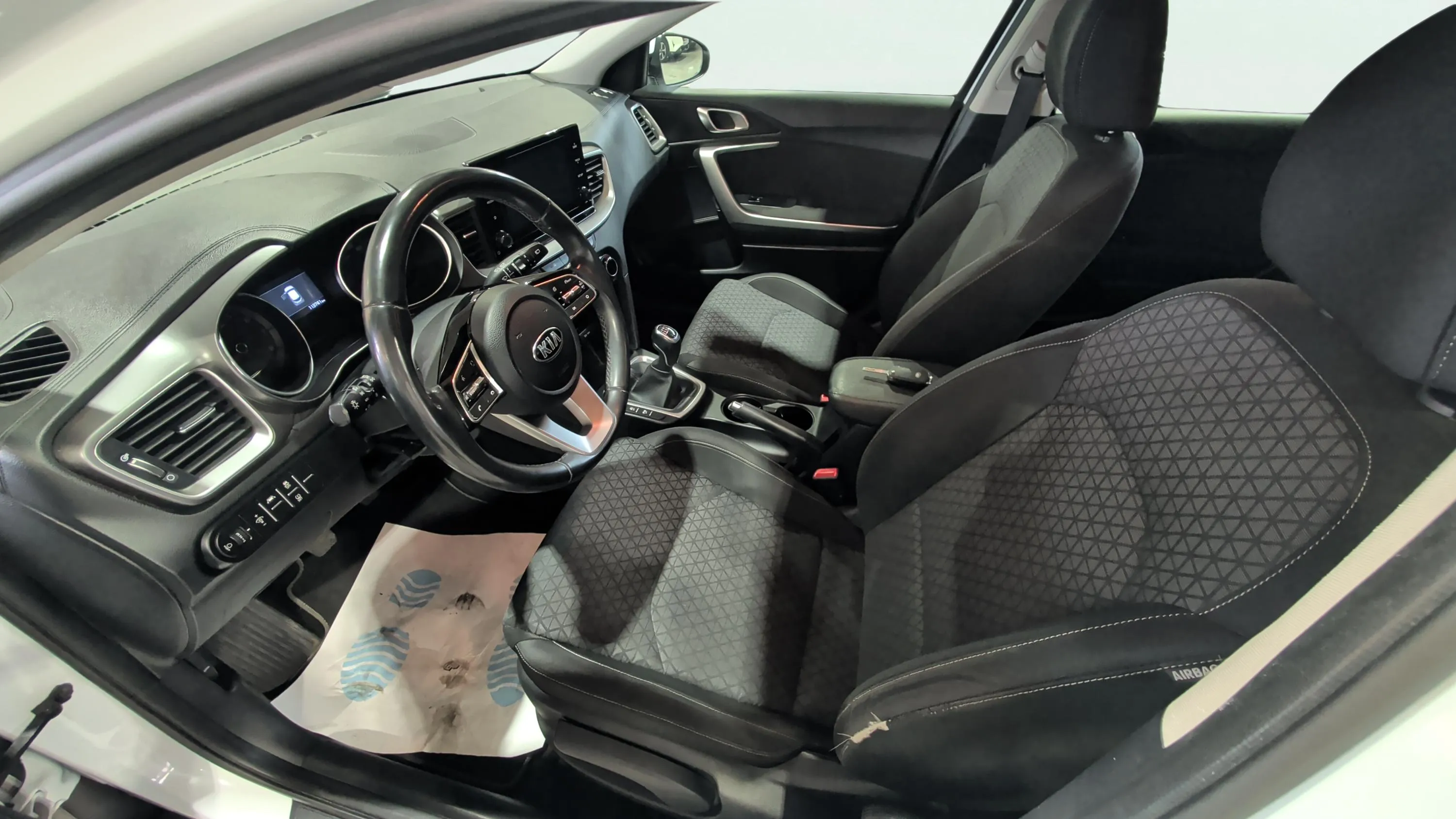 Kia XCeed 1.0 T-GDi Concept - foto 9