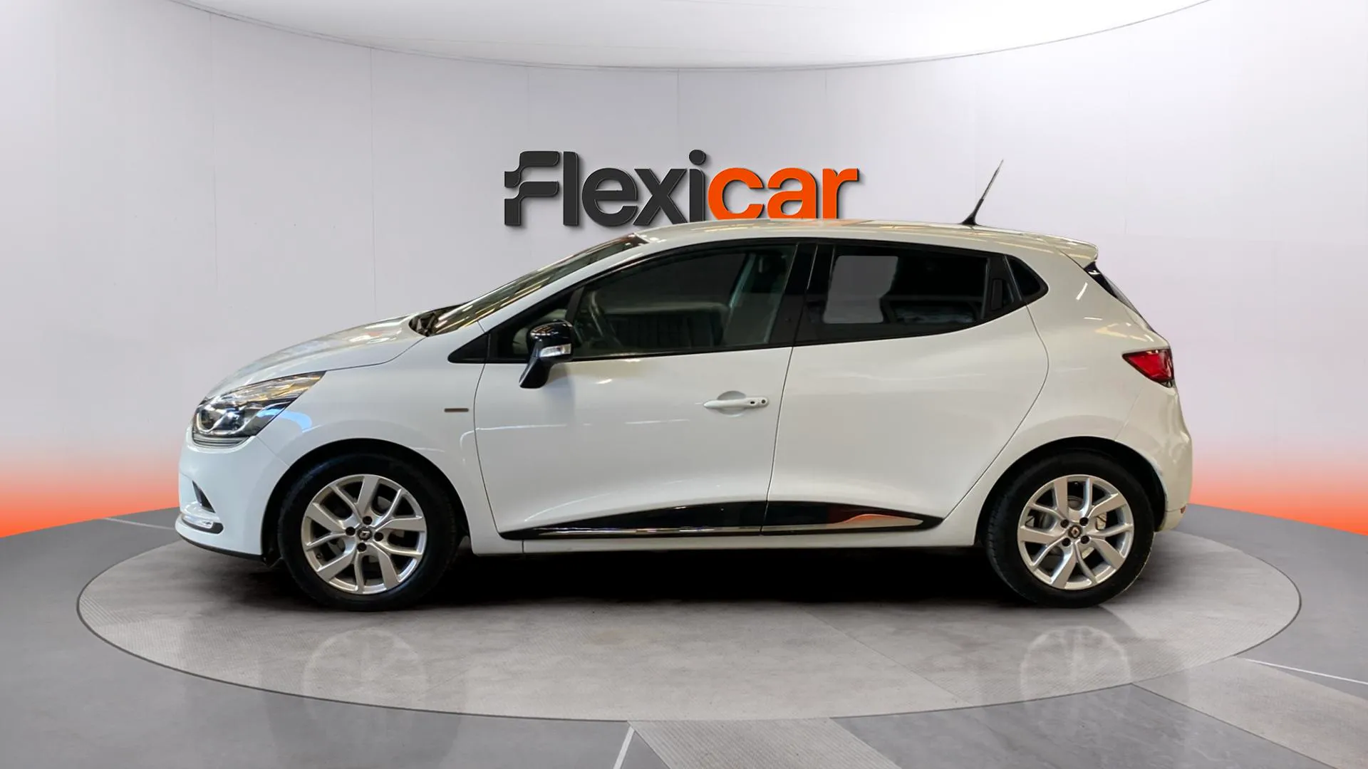 Renault Clio Intens TCe - foto 3