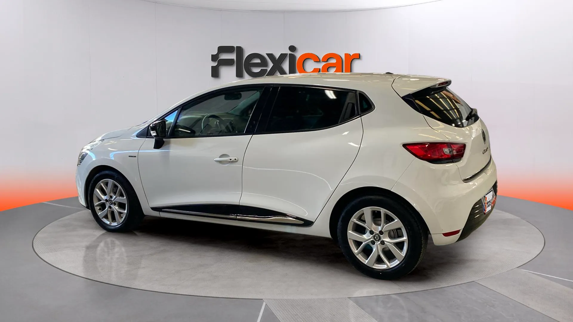 Renault Clio Intens TCe - foto 4