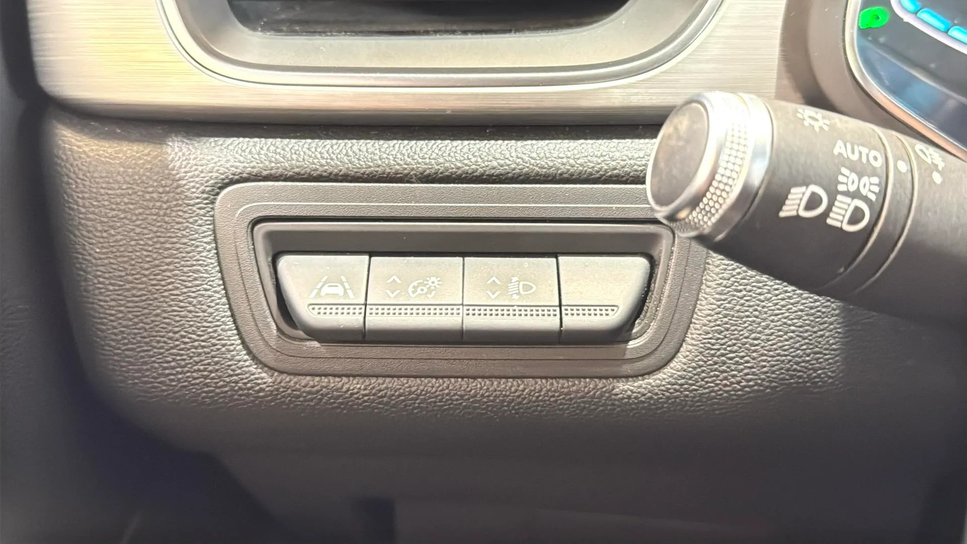 Renault Captur Zen E-Tech Híbrido - foto 20