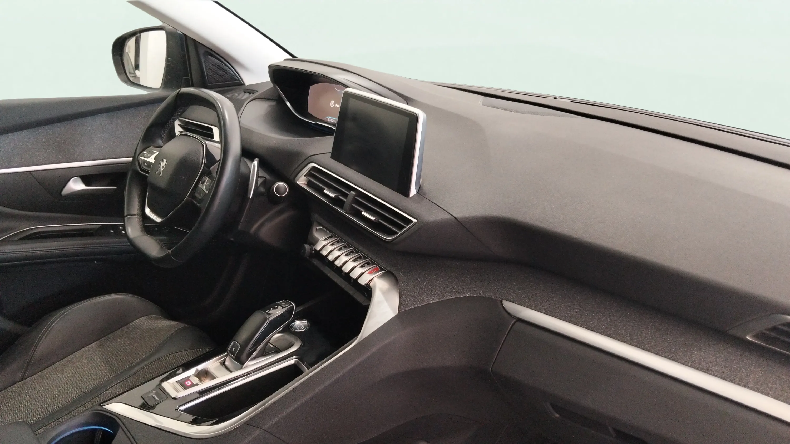 Peugeot 5008 Allure 1.2L PureTech EAT8 - foto 7