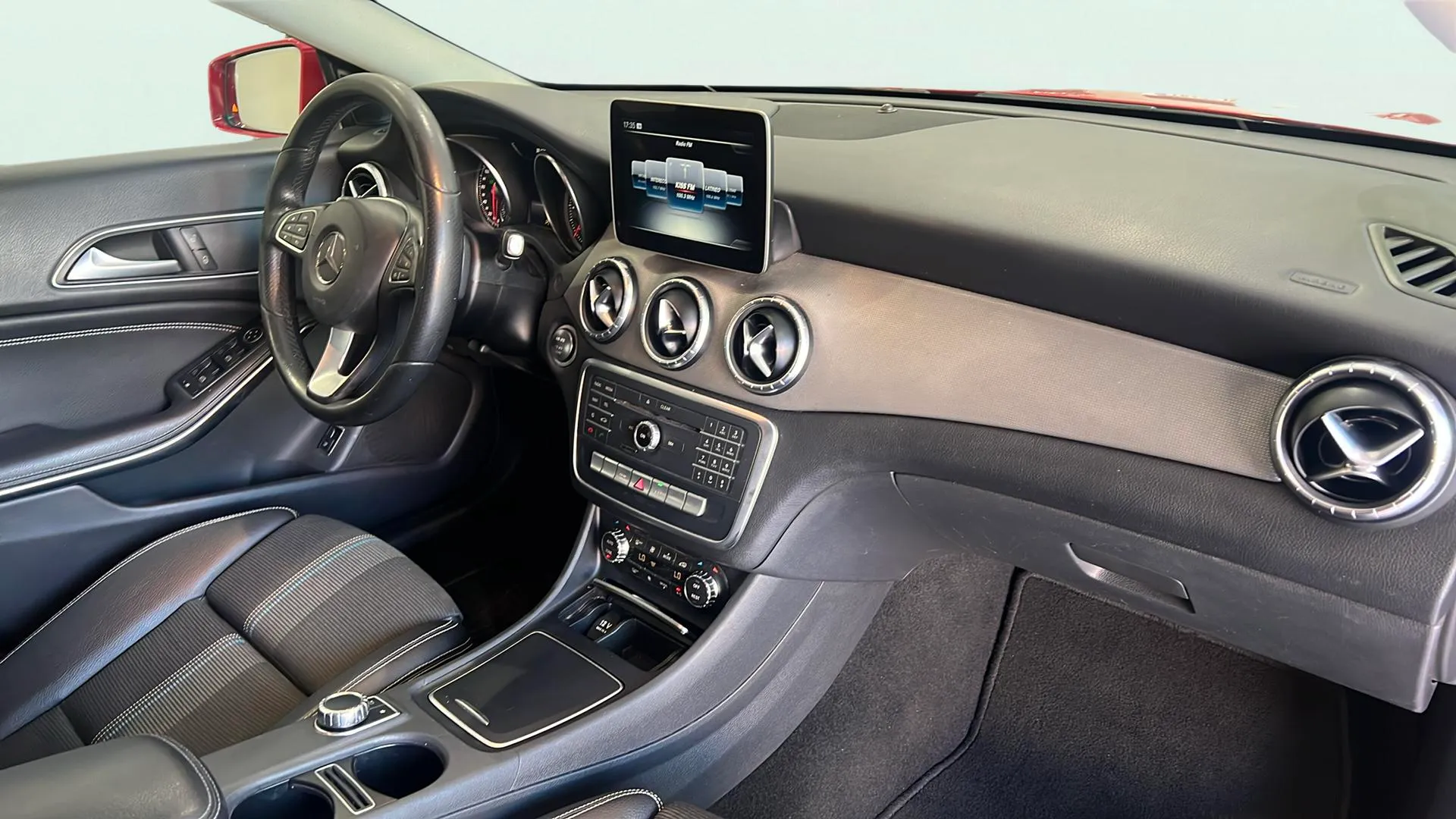 Mercedes-Benz CLA 200 d - foto 7