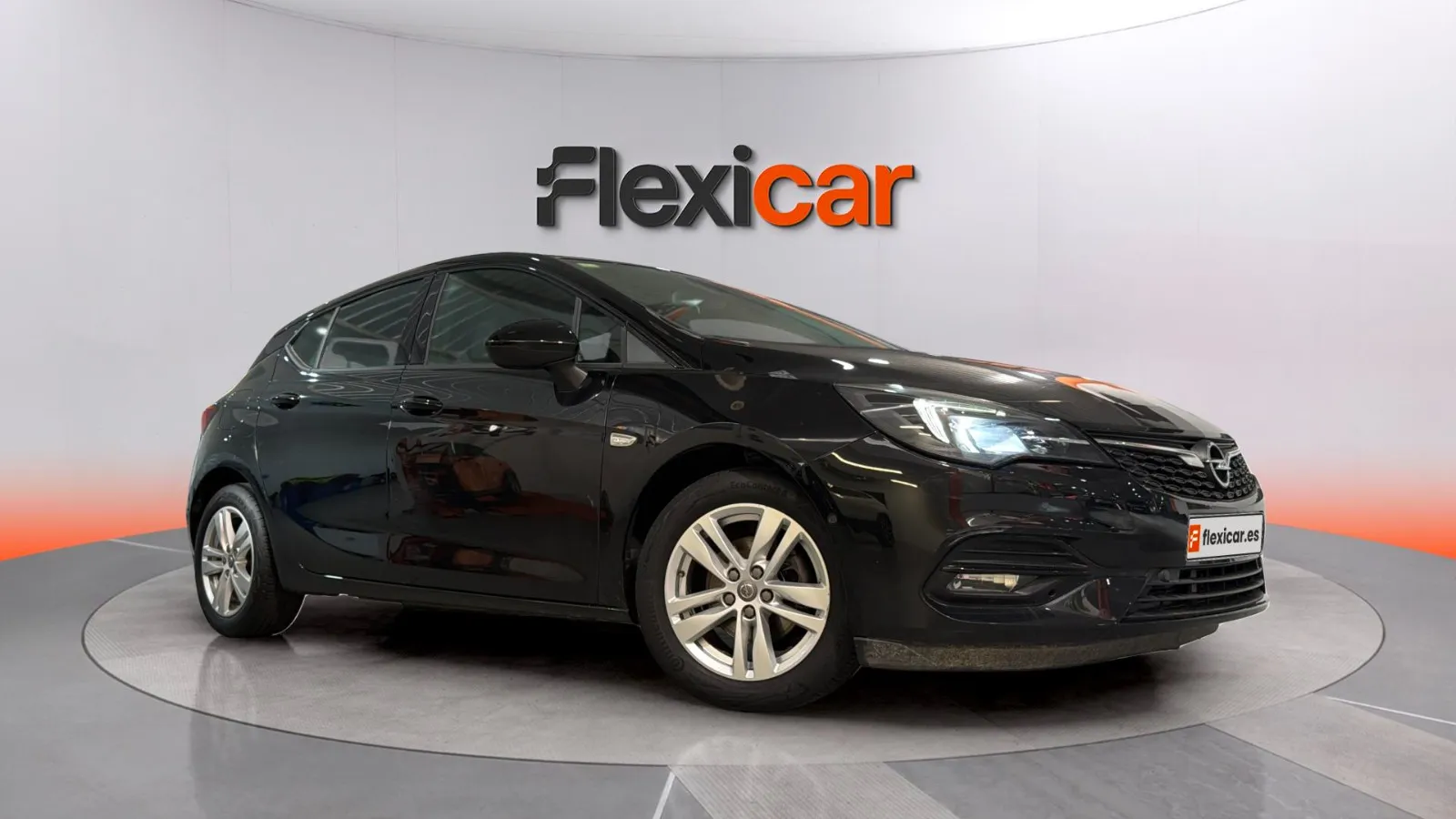 Opel Astra 1.2T SHL Edition ST