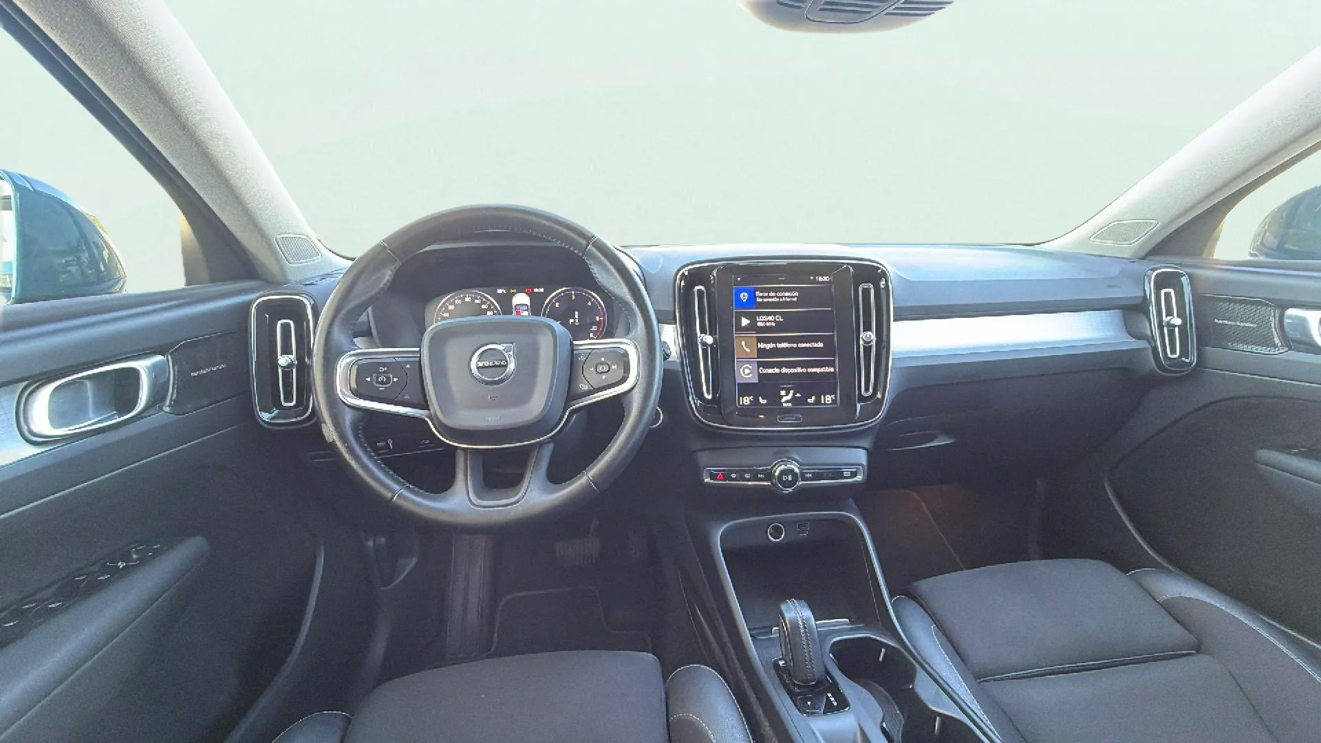 Volvo XC40 2.0 D3 Momentum - foto 10