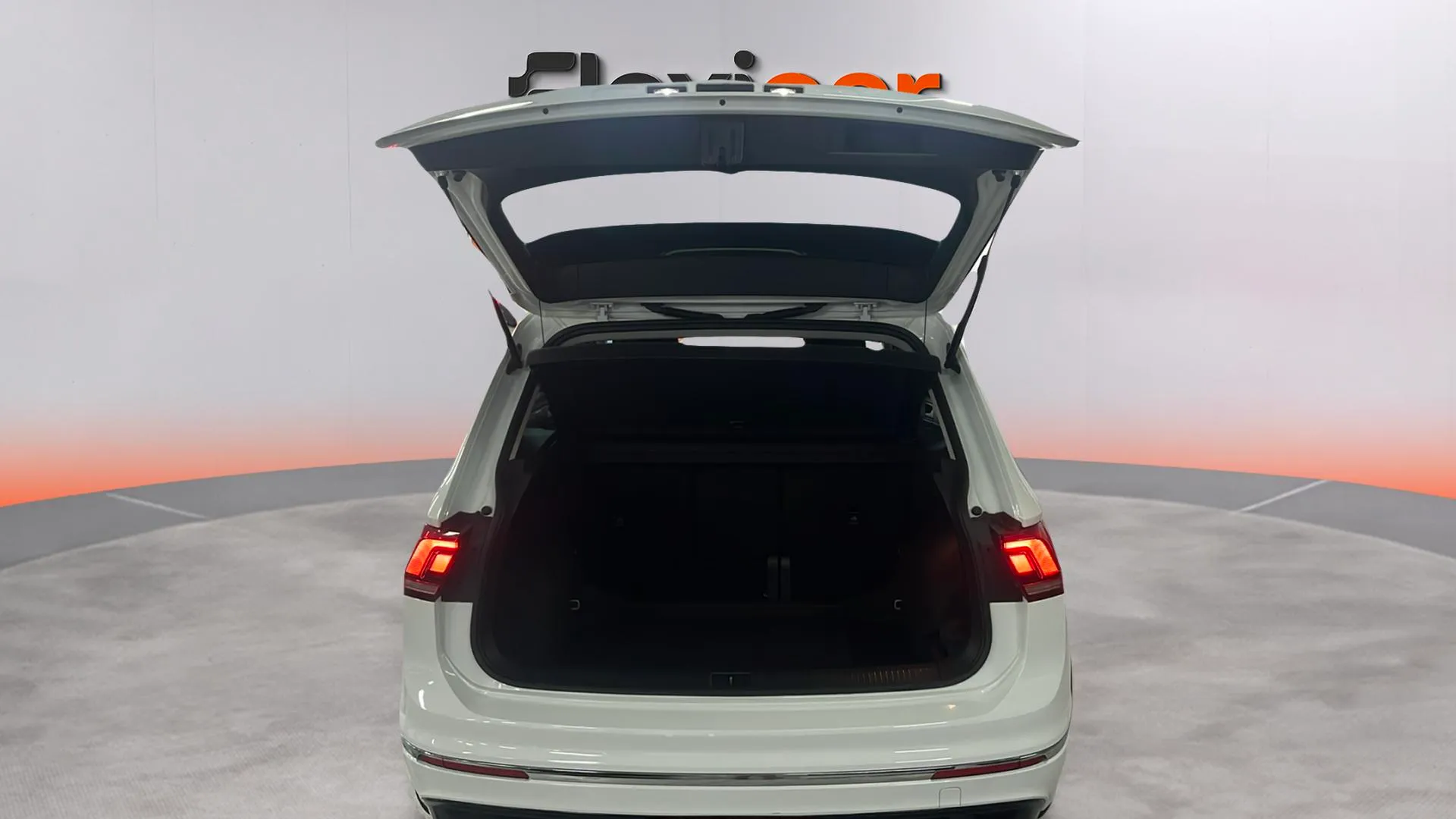 Volkswagen Tiguan Sport 1.5 TSI DSG - foto 10