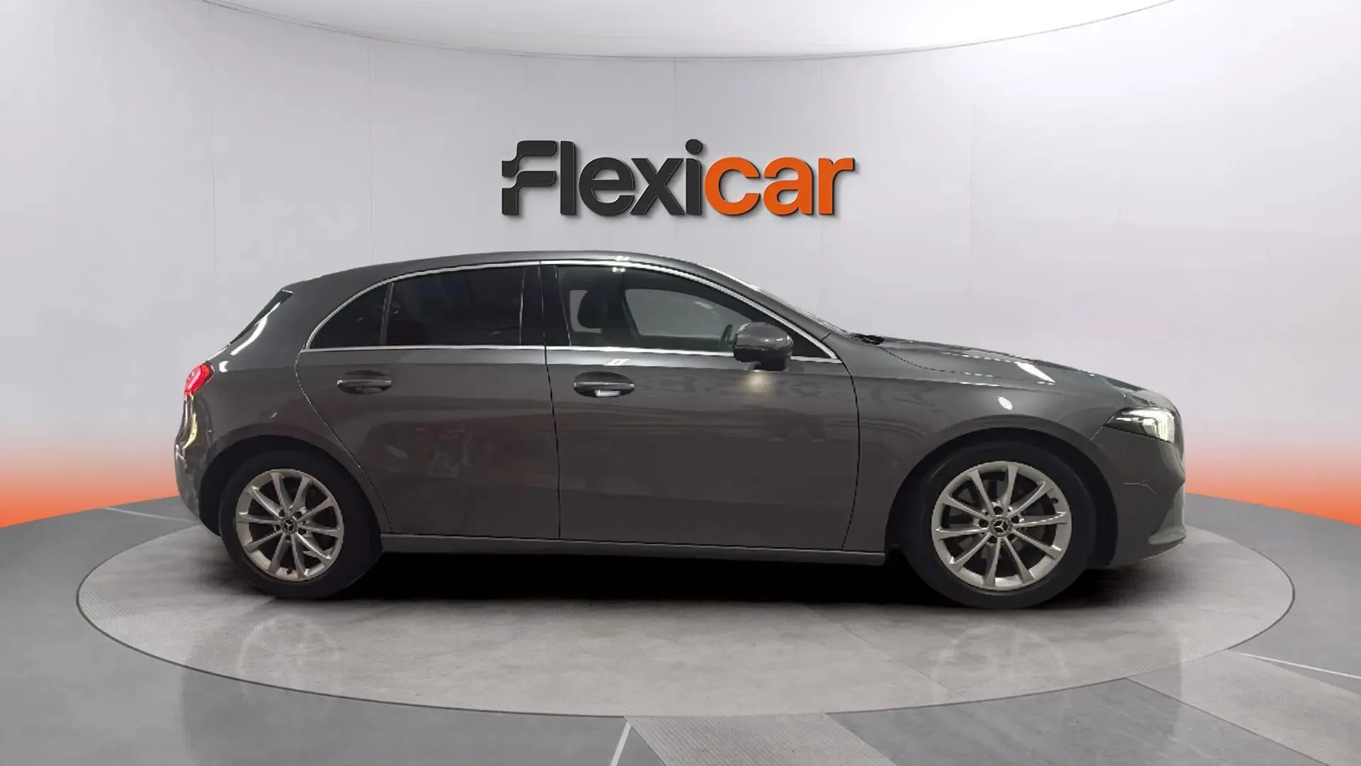 Mercedes-Benz Clase A A 200 - foto 8