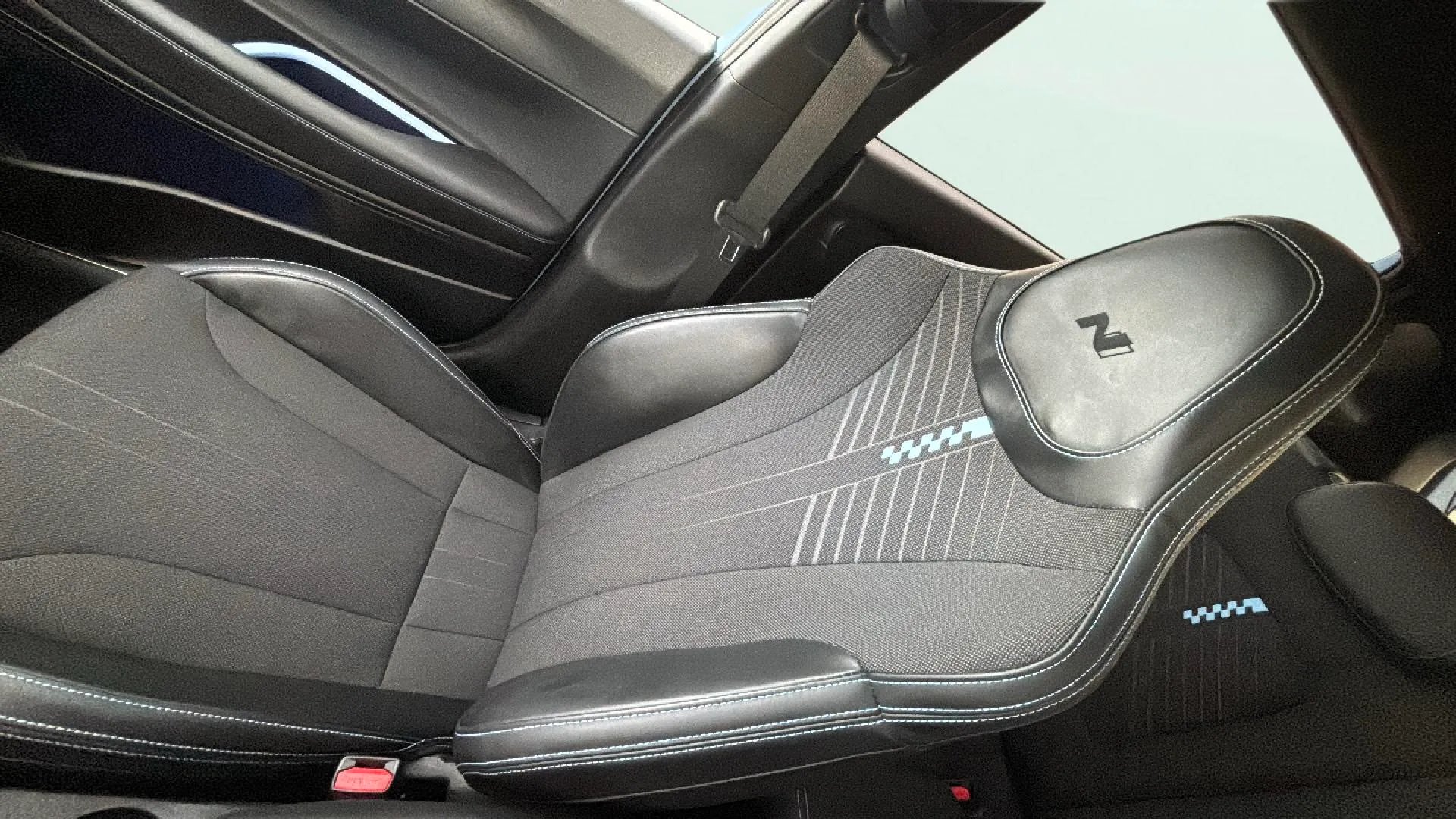 Hyundai i20 1.6T N Copa - foto 20