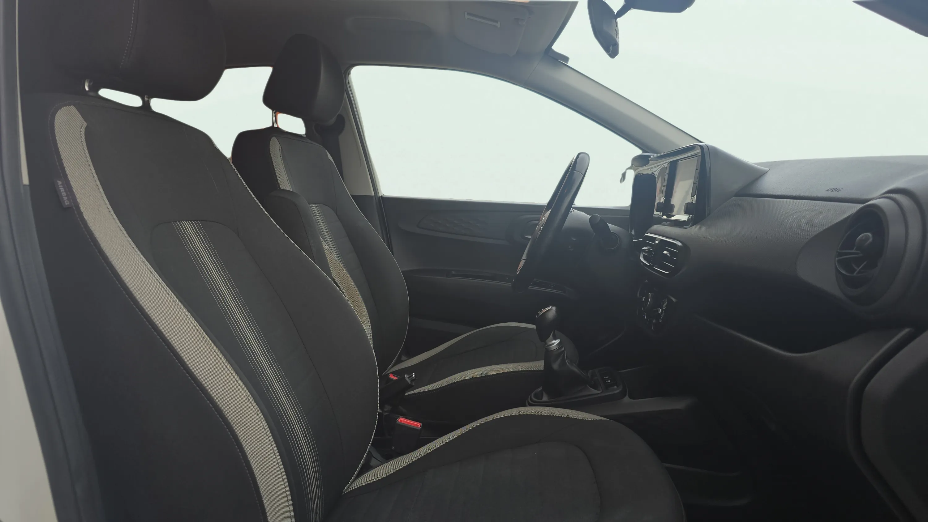 Hyundai i10 1.0 Tecno - foto 13