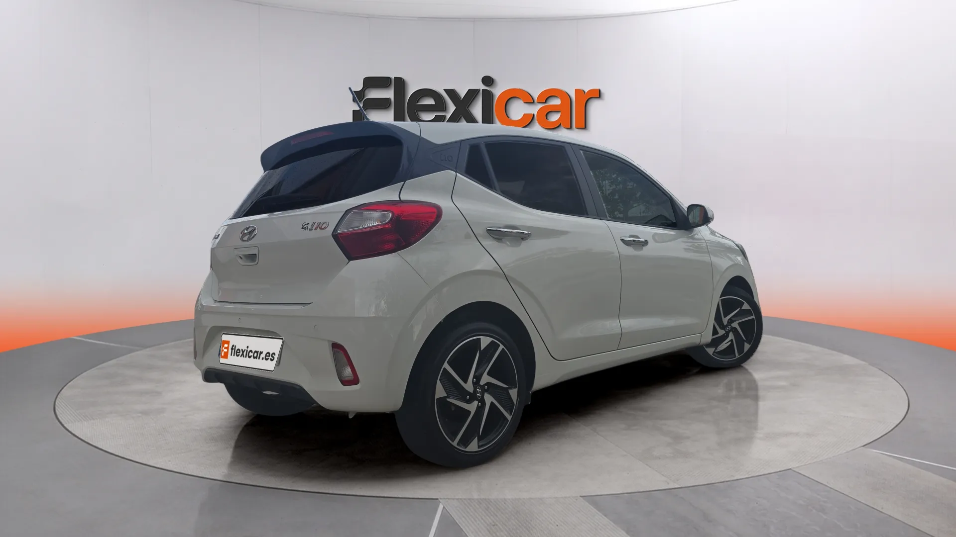 Hyundai i10 1.0 Tecno - foto 8