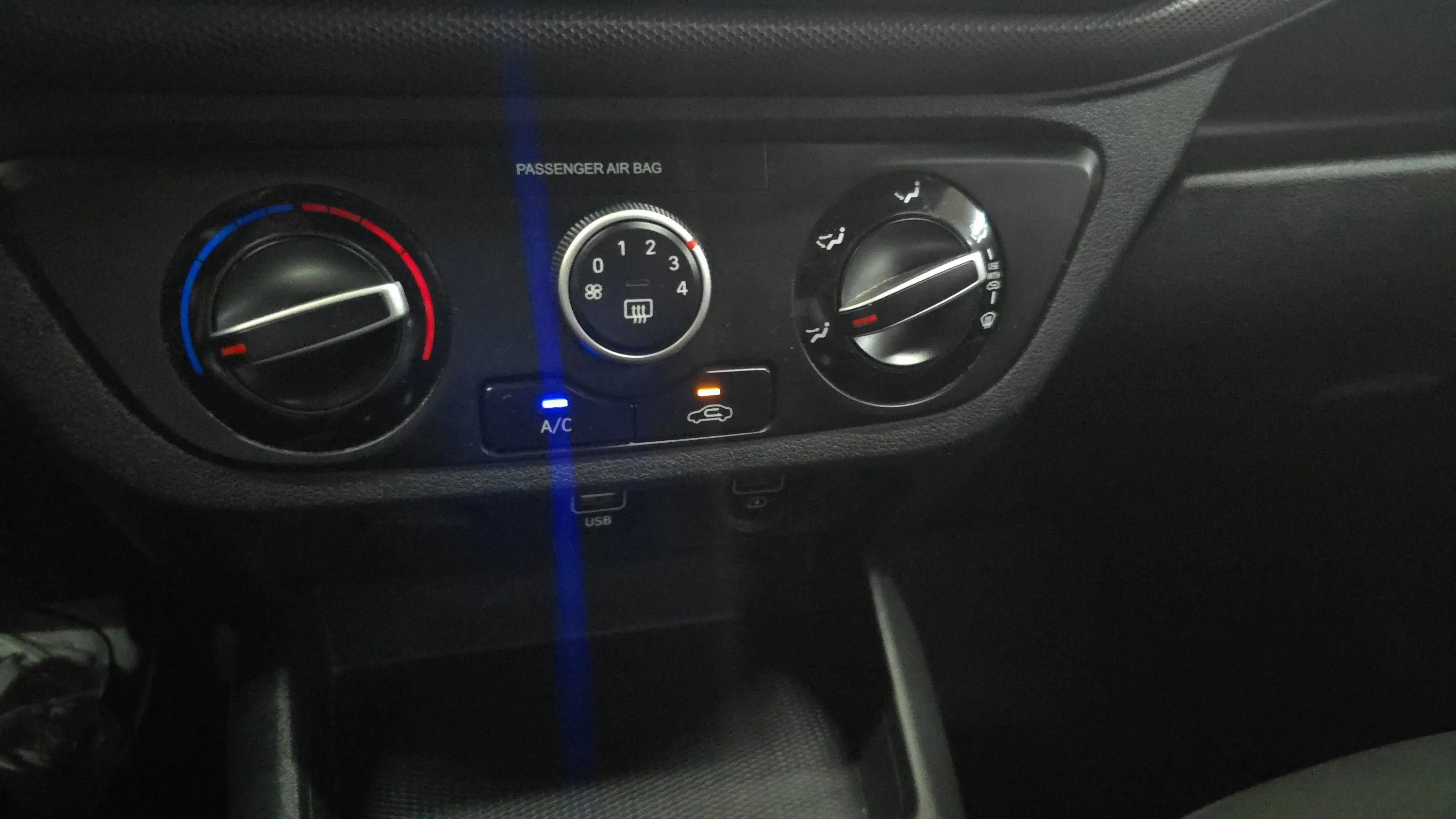 Hyundai i10 1.0 Tecno - foto 25