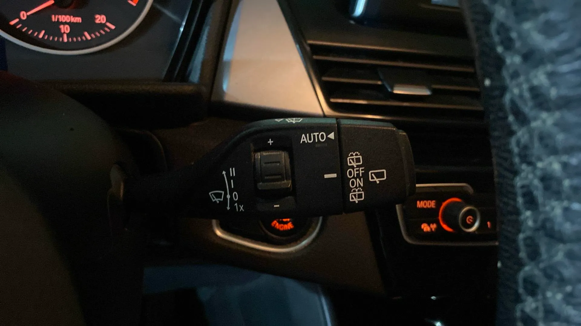 BMW Serie 2 Active Tourer 218i - foto 17