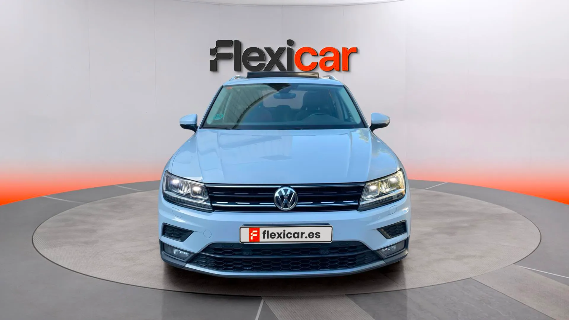 Volkswagen Tiguan Advance 2.0 TDI DSG - foto 2