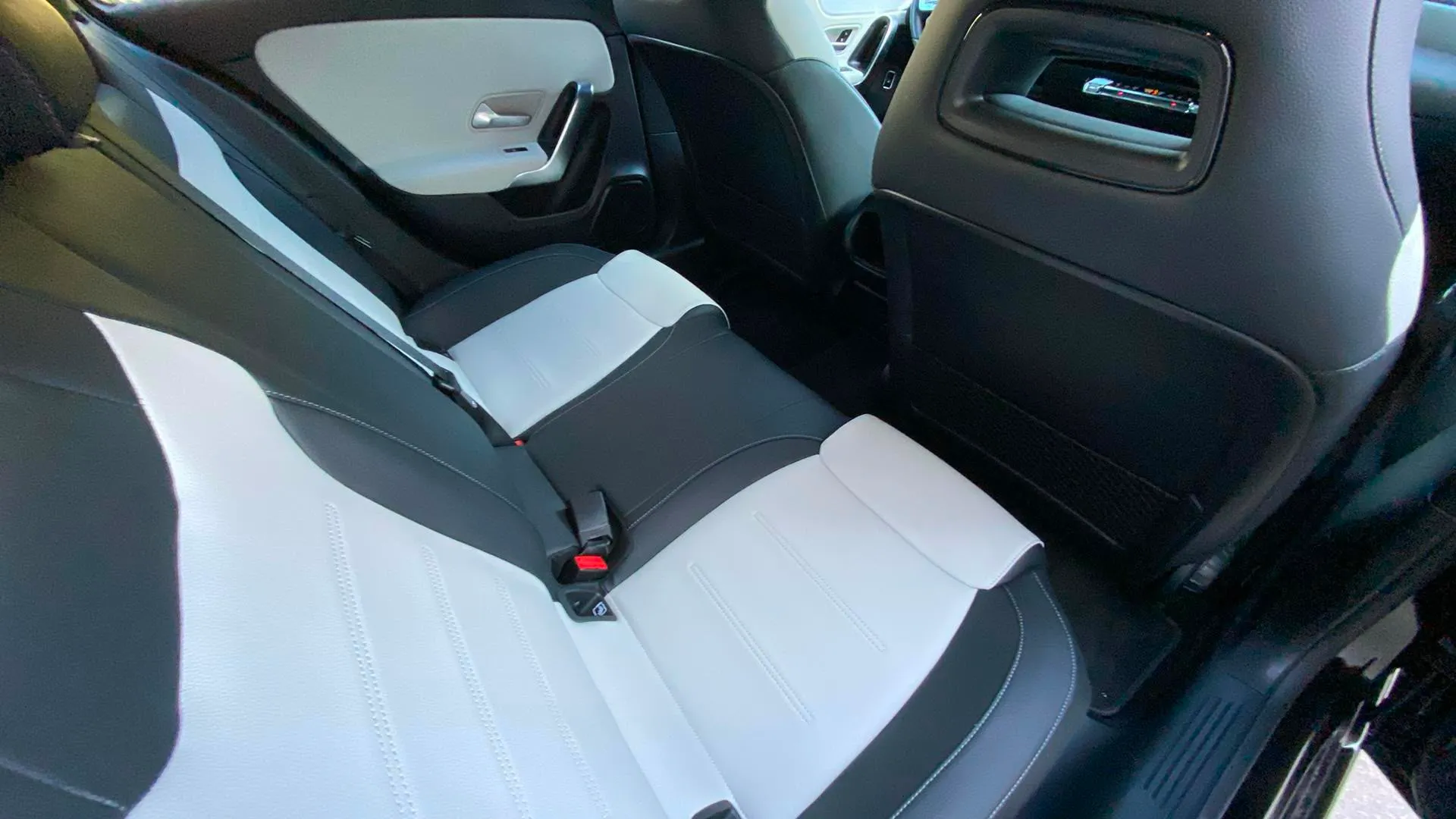 Mercedes-Benz Clase A A 250 e - foto 21