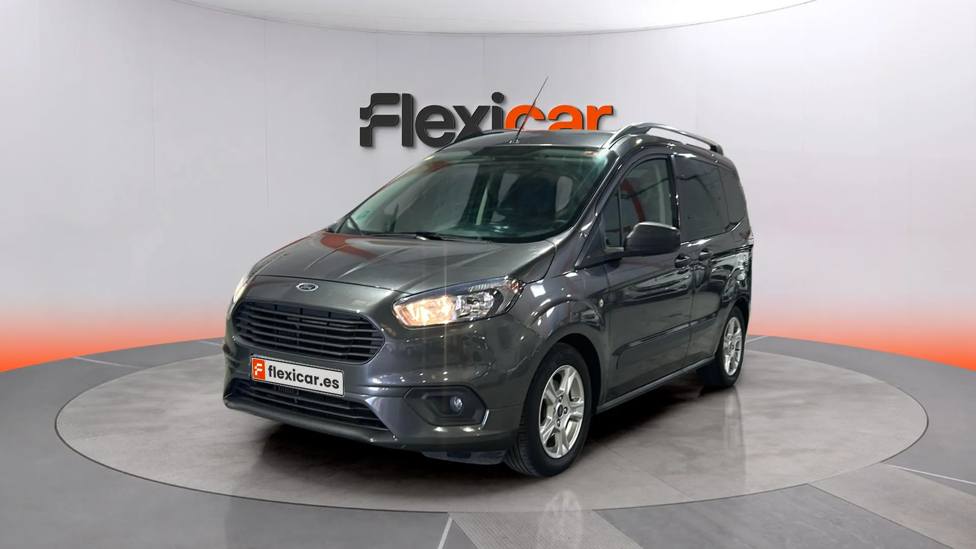 Ford Tourneo Courier 1.0 EcoBoost Titanium - foto 3