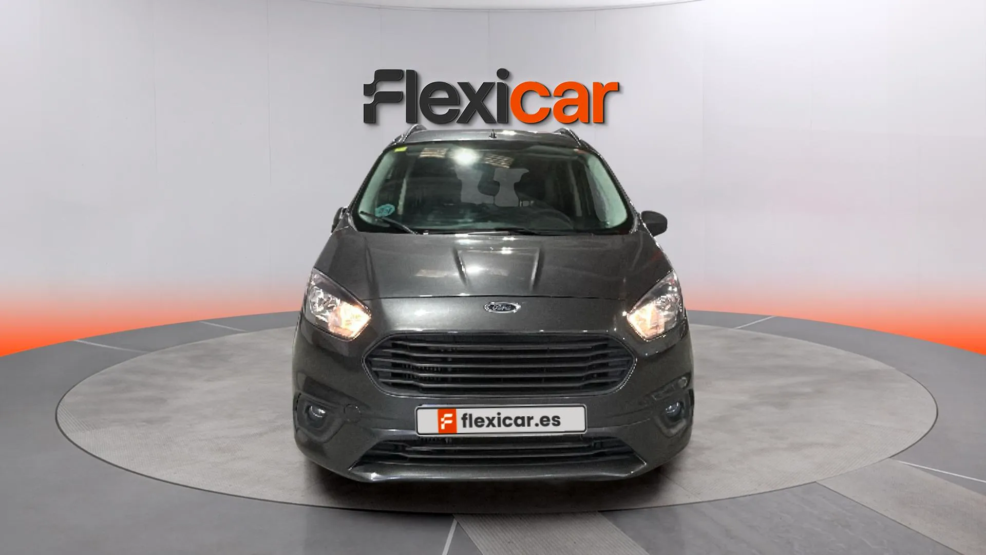 Ford Tourneo Courier 1.0 EcoBoost Titanium - foto 2