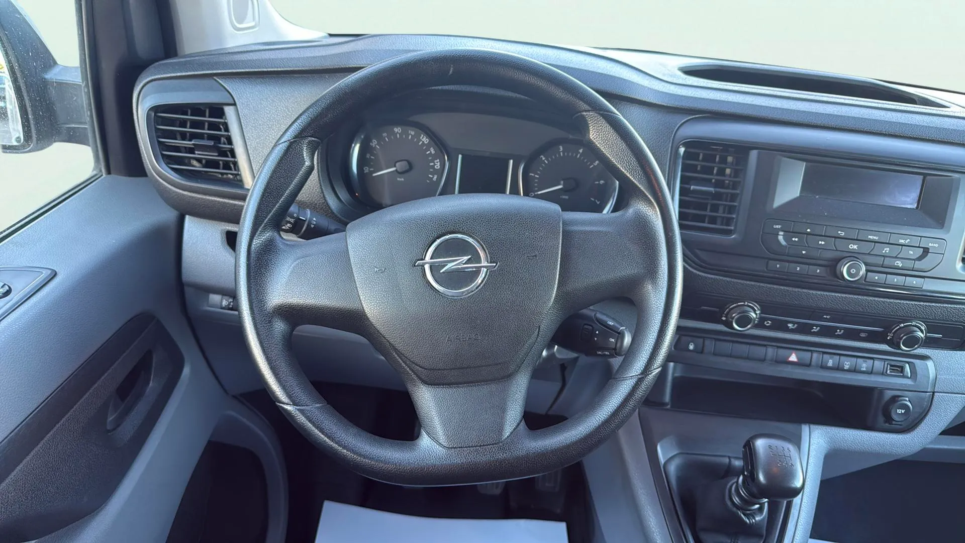 Opel Vivaro 1.6 CDTI L1 2.7t Tourer-9 - foto 12