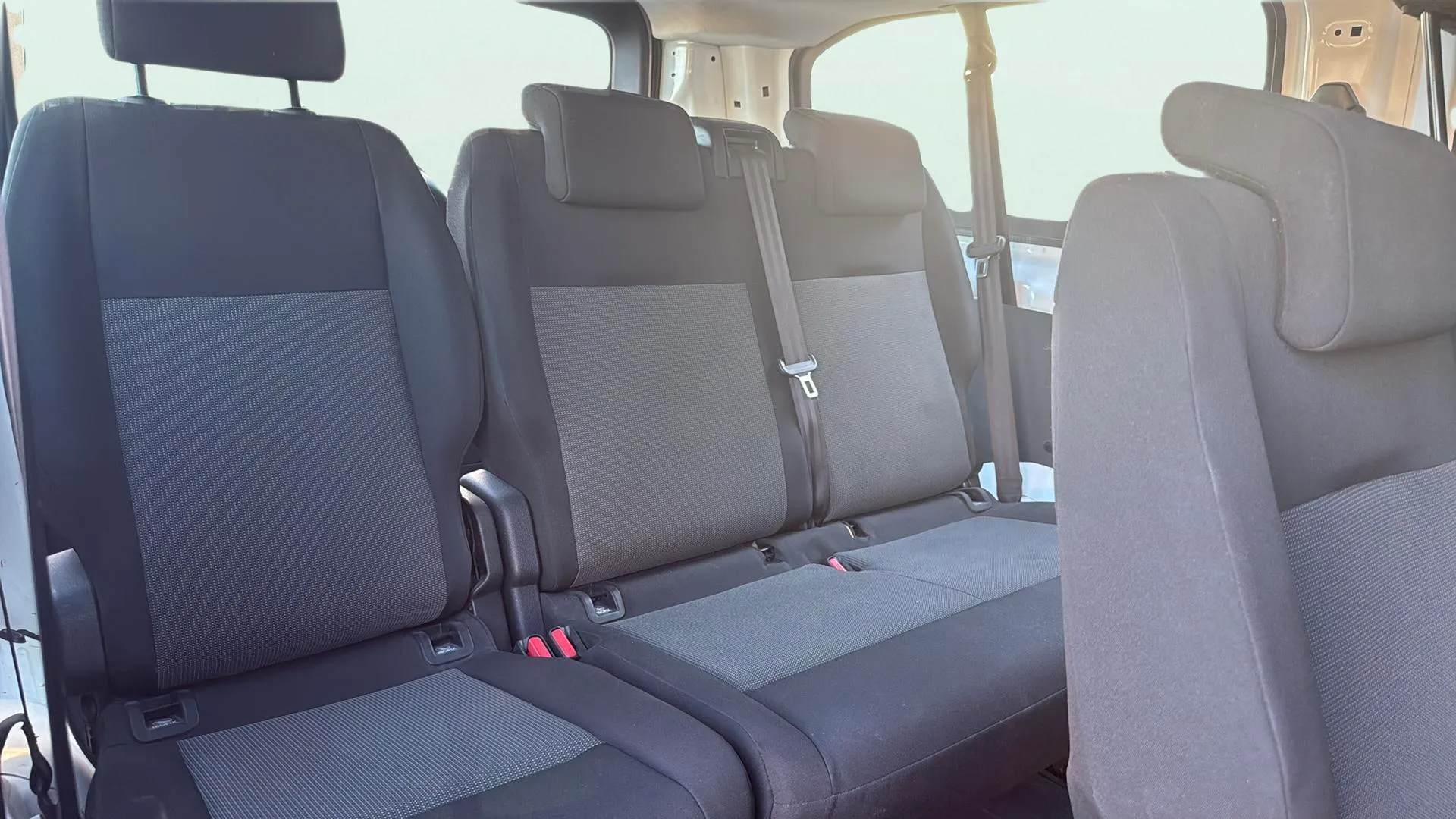Opel Vivaro 1.6 CDTI L1 2.7t Tourer-9 - foto 15