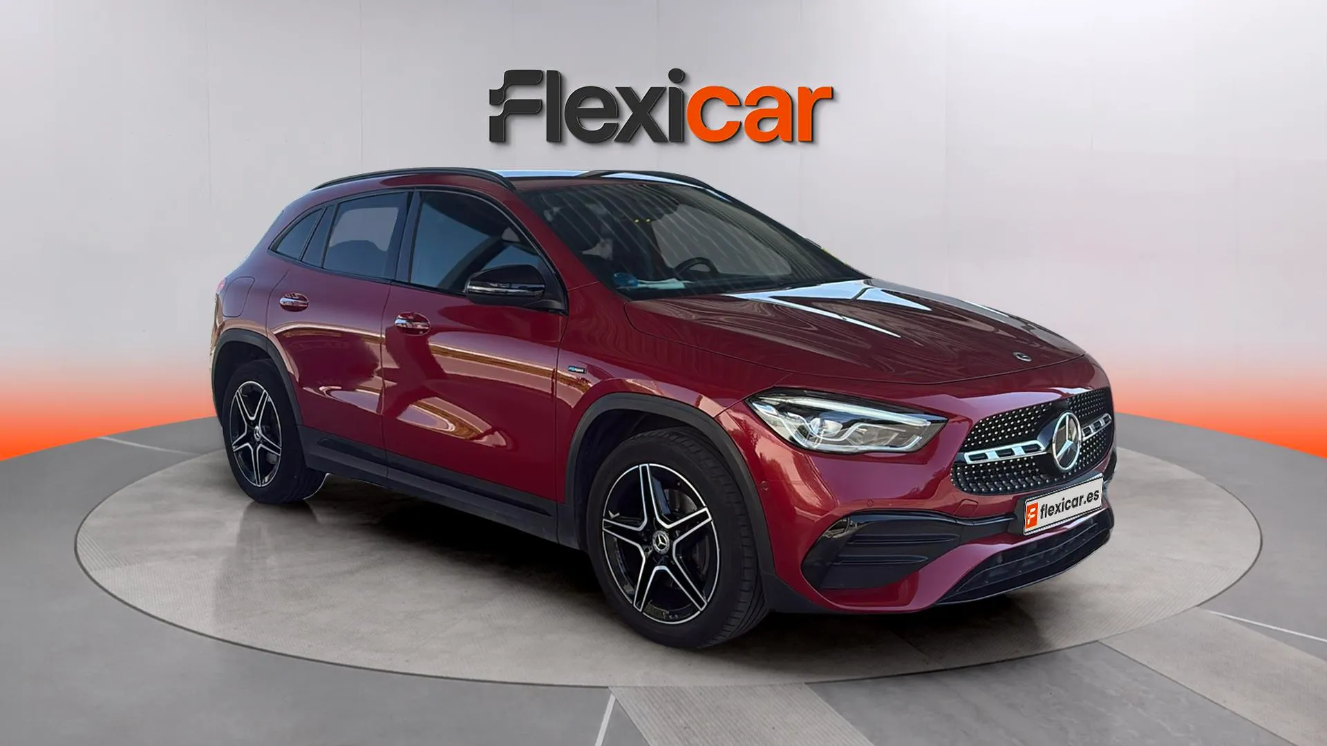 Mercedes-Benz GLA 250 e - foto 1