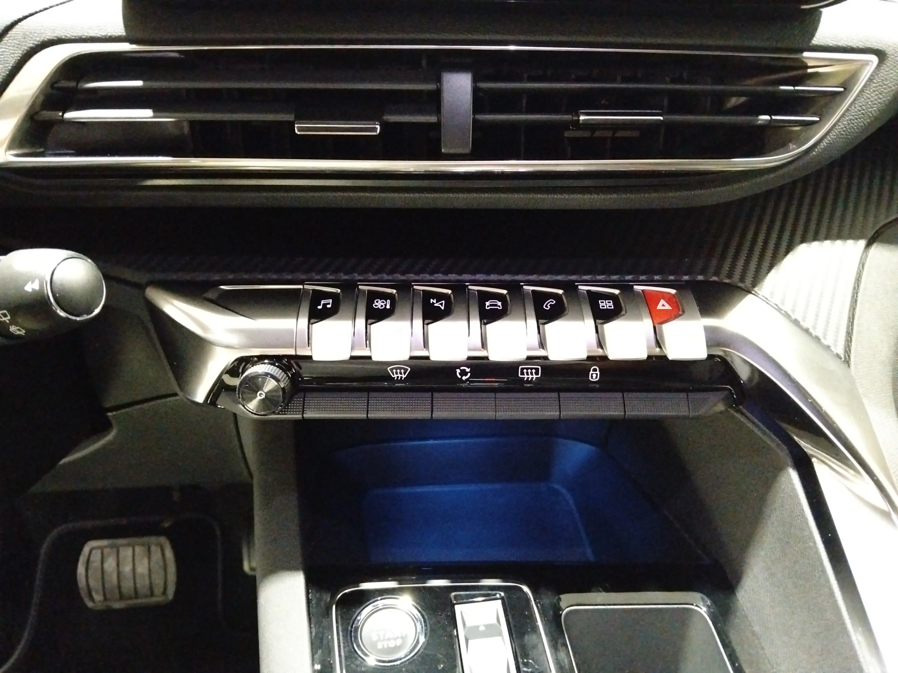 Peugeot 3008 1.2 Allure eDCS6 - foto 21